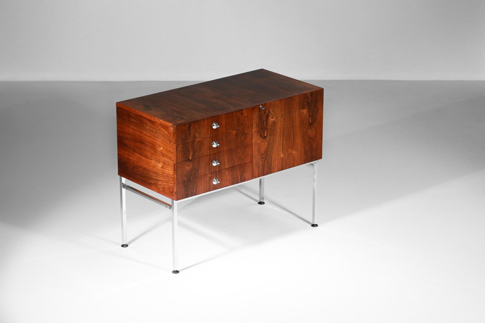 1960s Sideboard by the French Designer Alain Richard Edited by Meuble TV For Sale 5