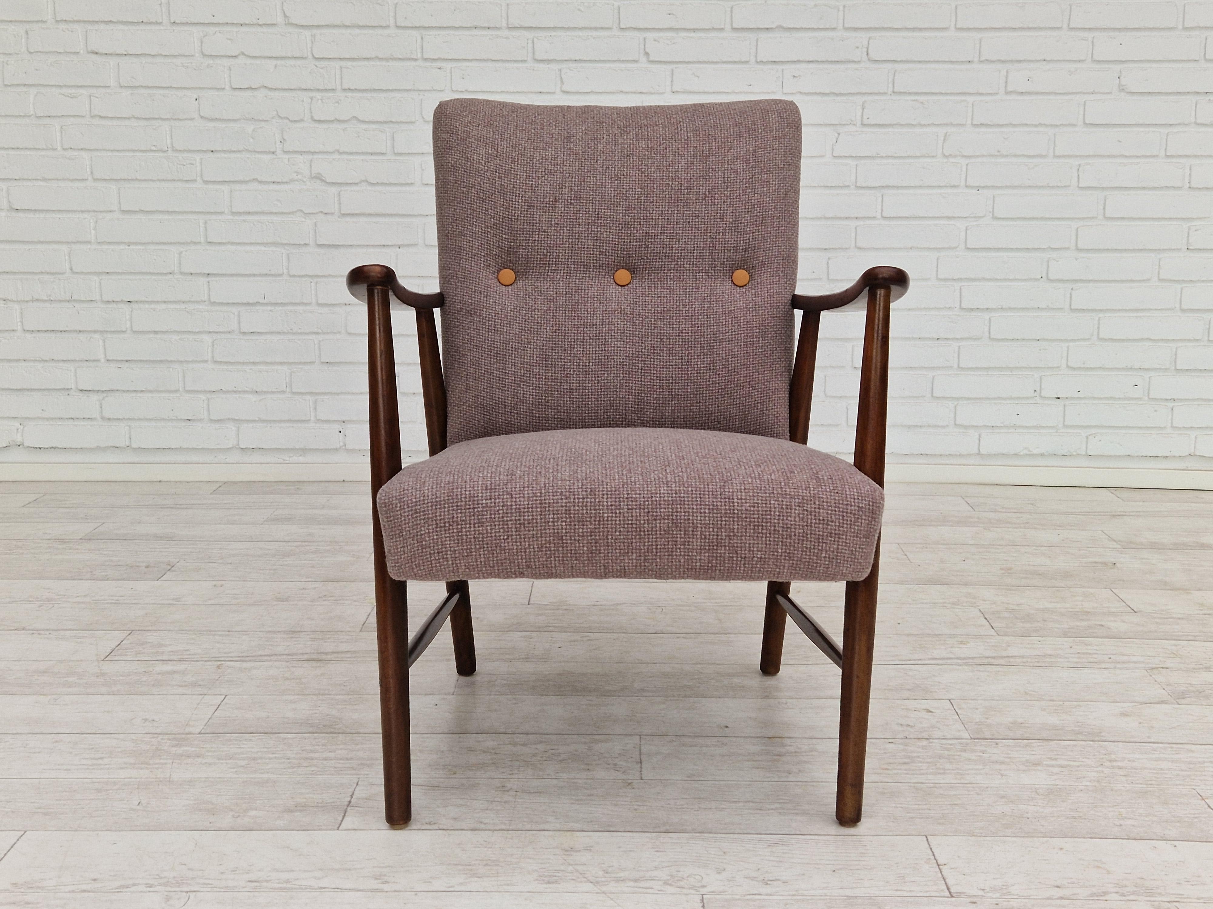 Scandinave moderne 60s, design suédois, fauteuil remis à neuf, laine de mobilier. en vente