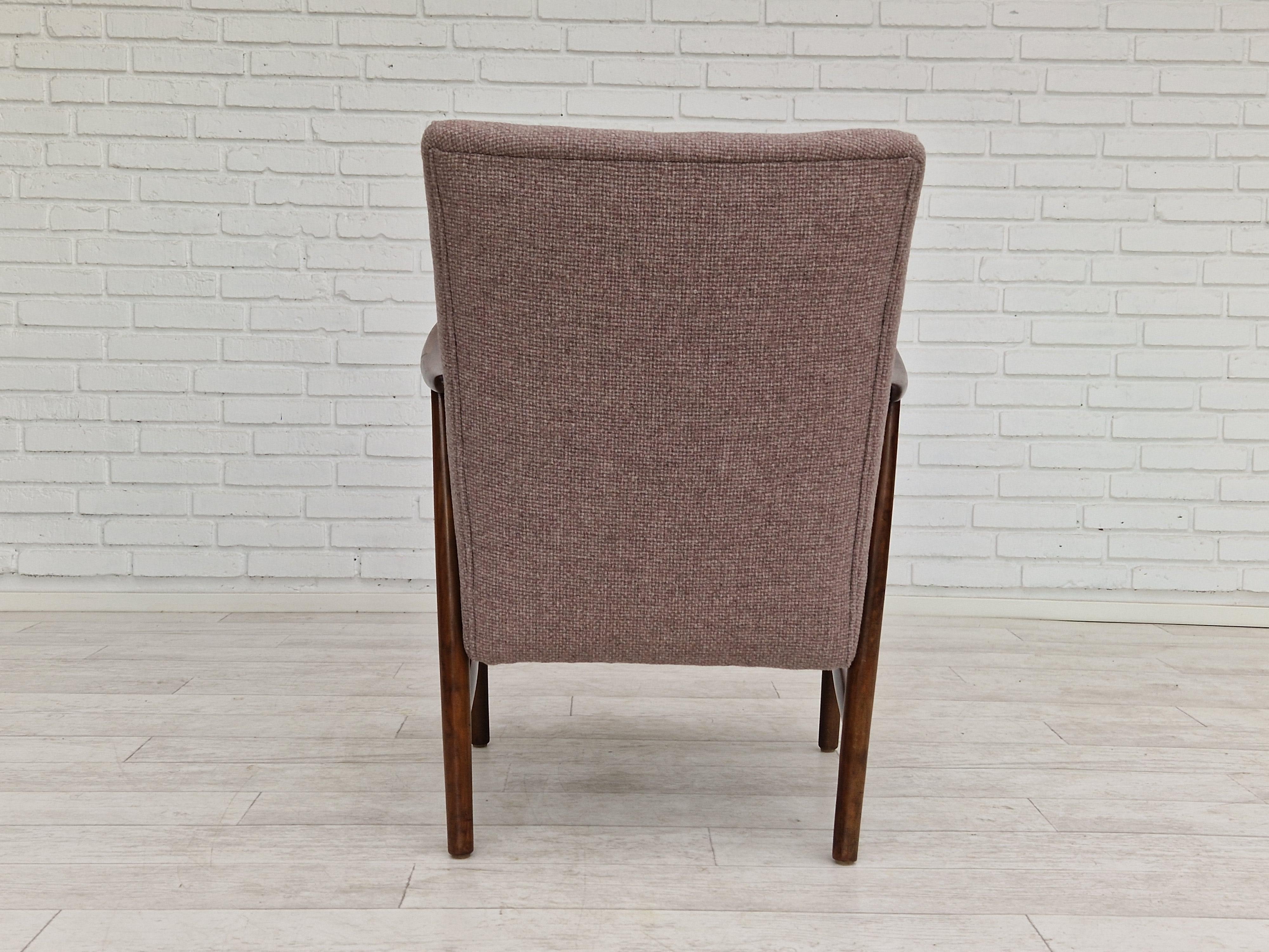 Laine 60s, design suédois, fauteuil remis à neuf, laine de mobilier. en vente