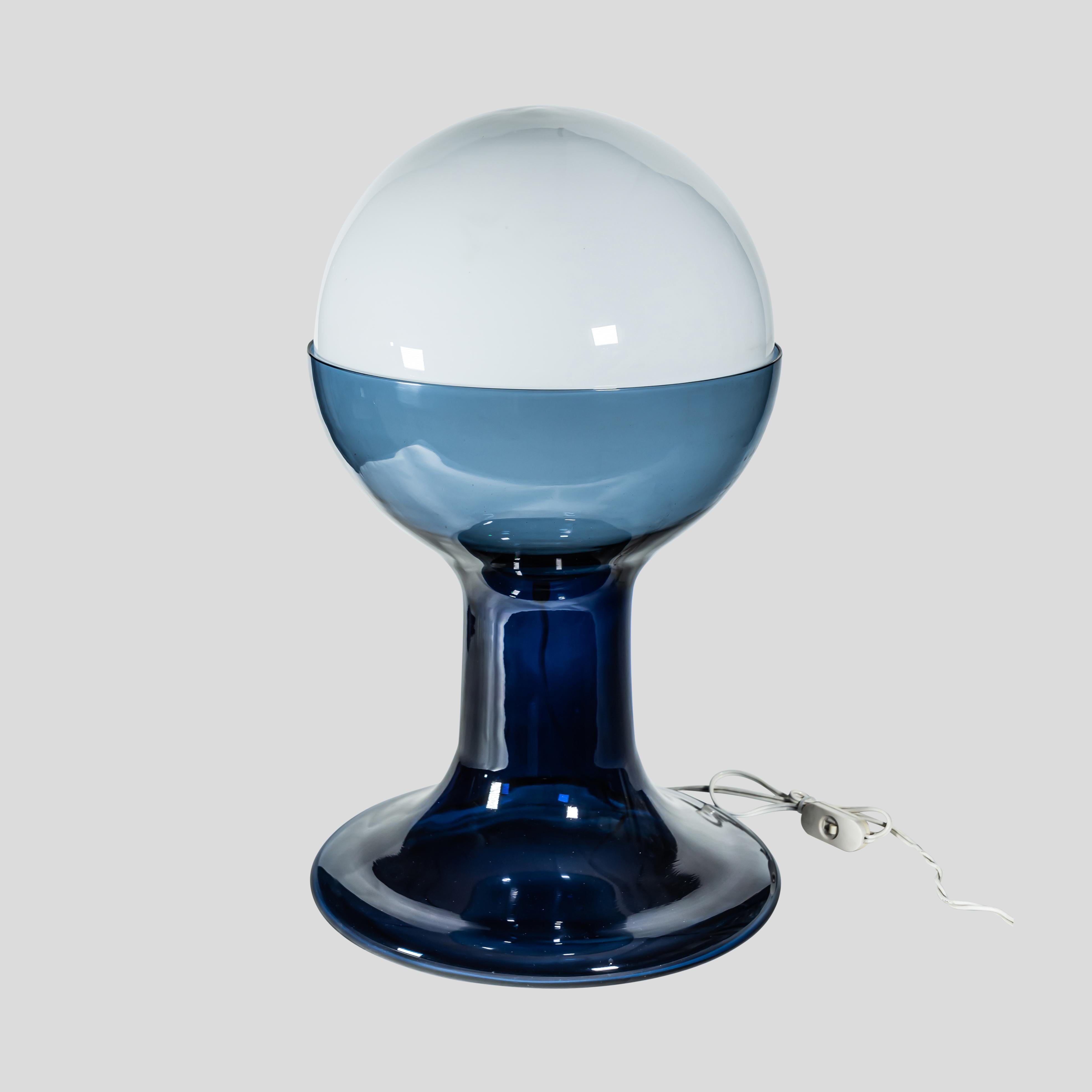 Mid-20th Century 60s Table Lamp LT216 Italian Carlo Nason for Mazzega Blown Blue and White Glass