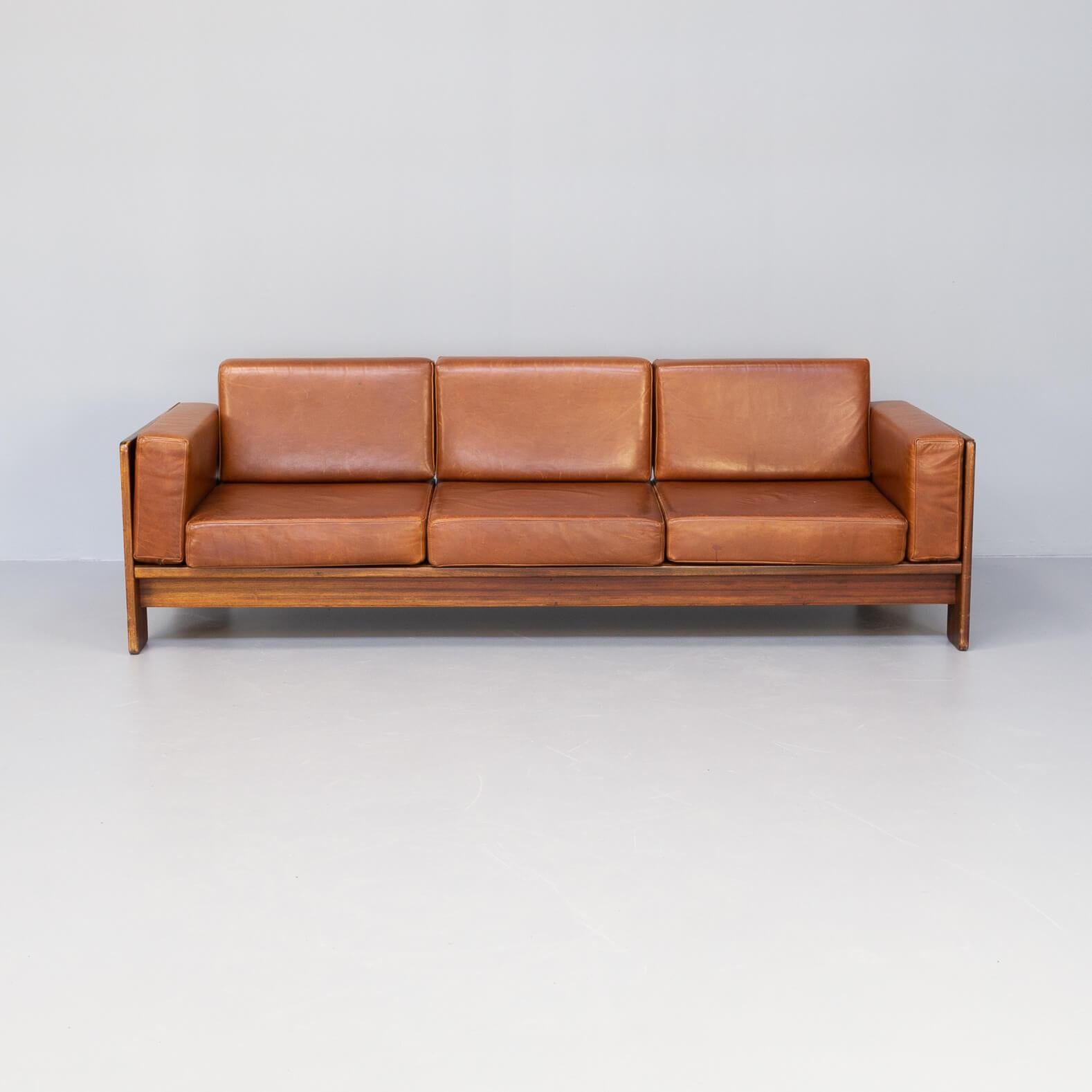 60s Tobia Scarpa ‘Bastiano’ Sofa, Fauteuil & Sidetable Set for Knoll For Sale 2