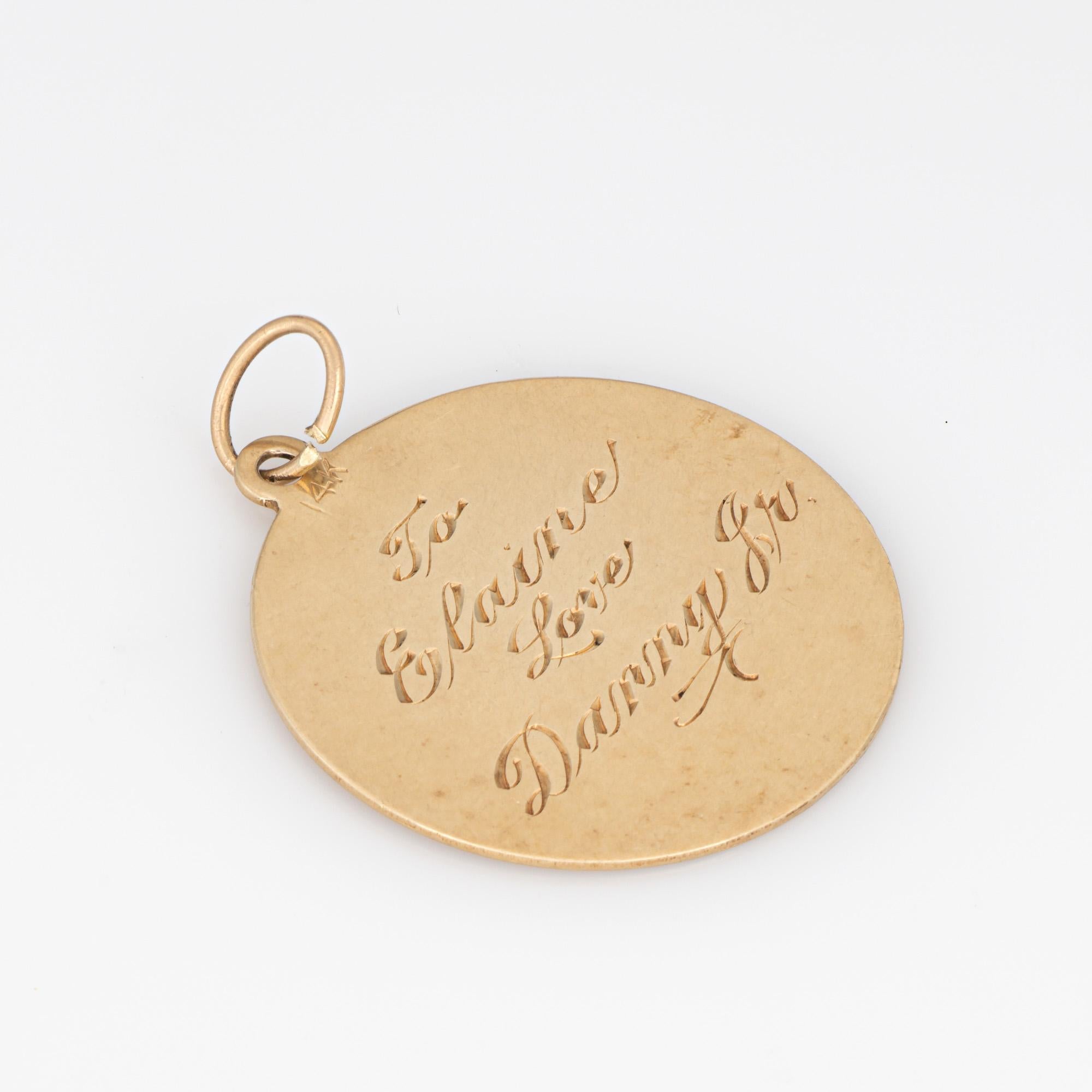 60s Vintage Angel Devil Charm I Love You 14k Yellow Gold Pendant Fine Jewelry en Bueno estado para la venta en Torrance, CA