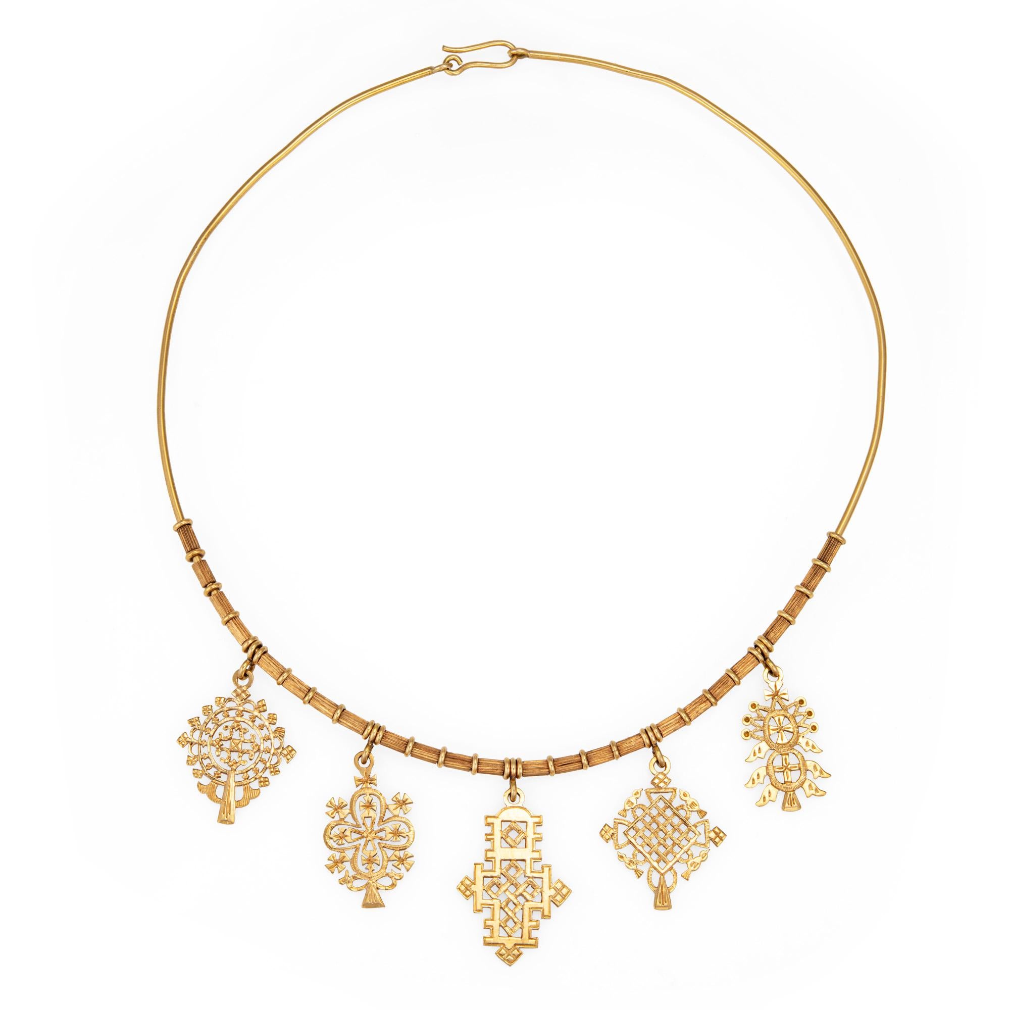 Collana vintage anni '60 con 5 medaglioni in oro giallo 18k 15