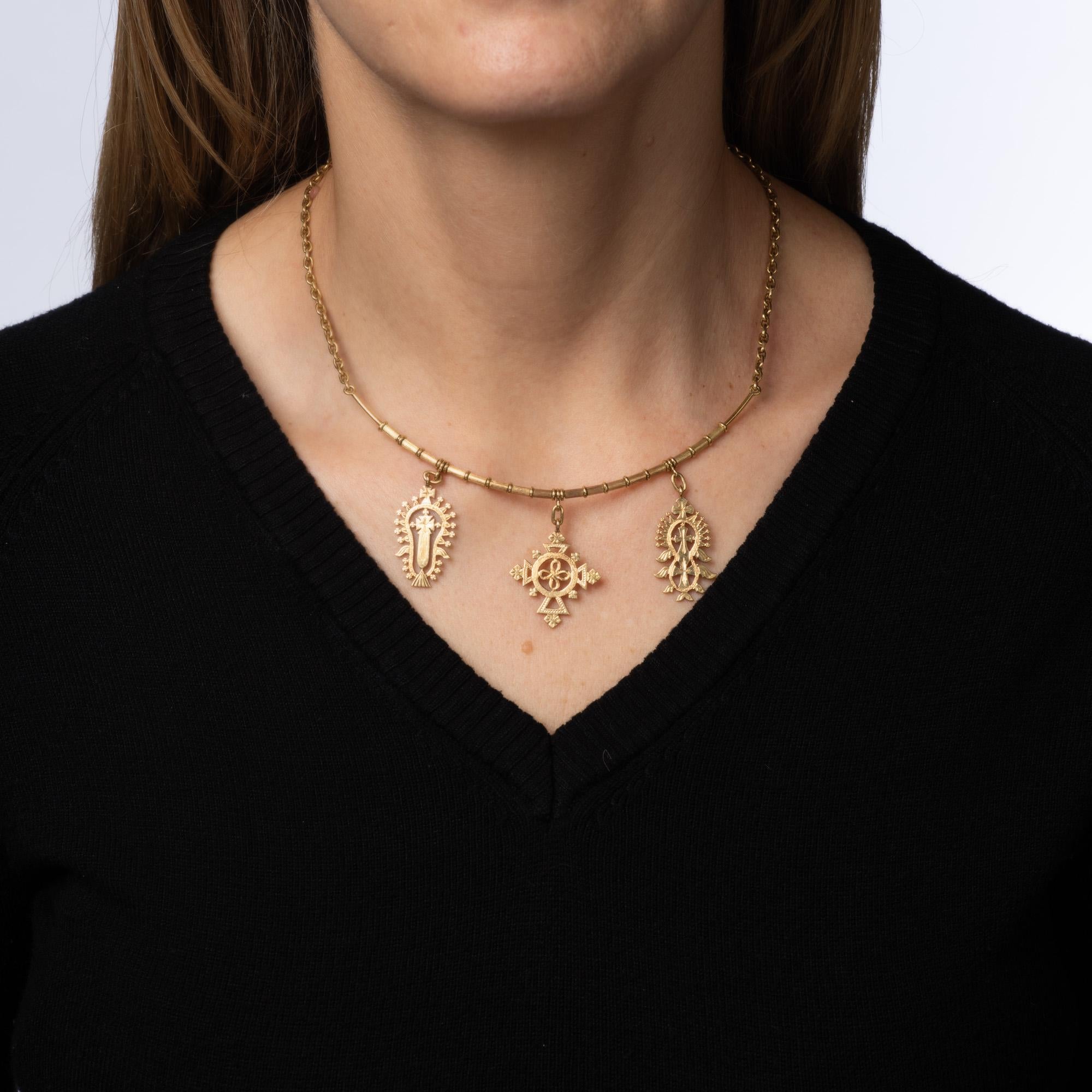 60s Vintage Collar Necklace Medallion 18k Yellow Gold 15.5
