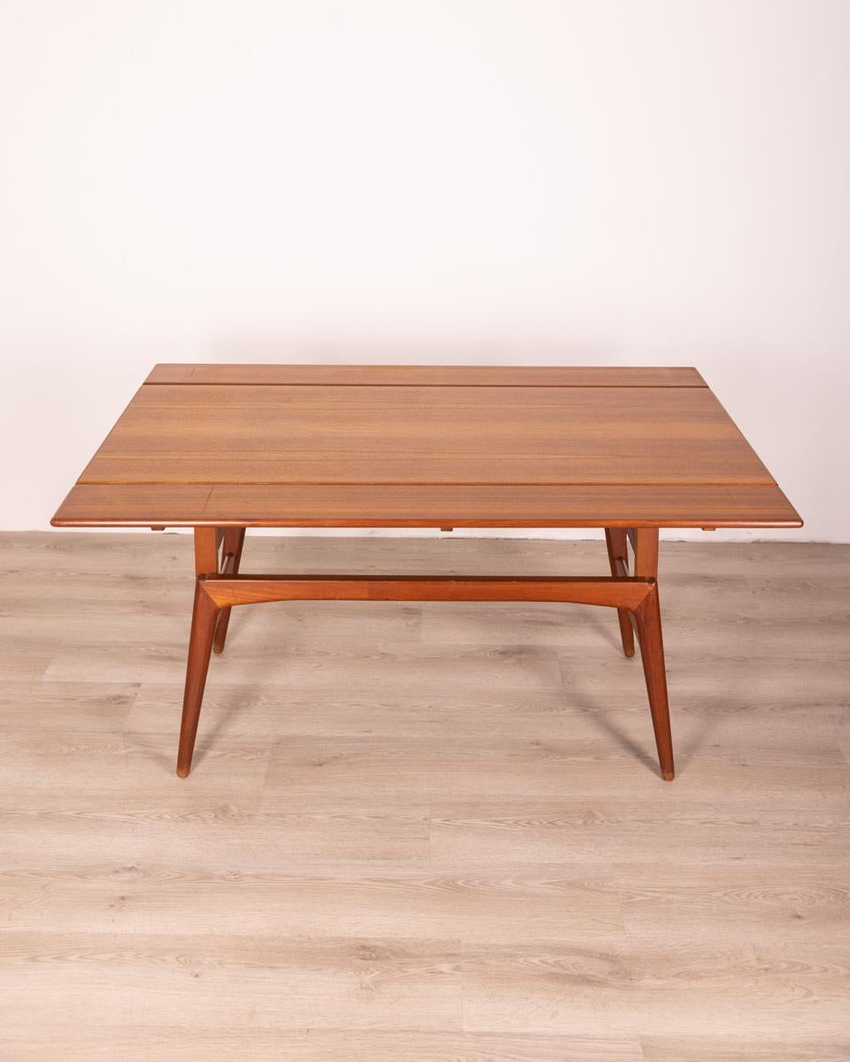 Mid-20th Century 1960s Vintage Copenhagen Coffee Table in Teak Wood Danish Design For Sale