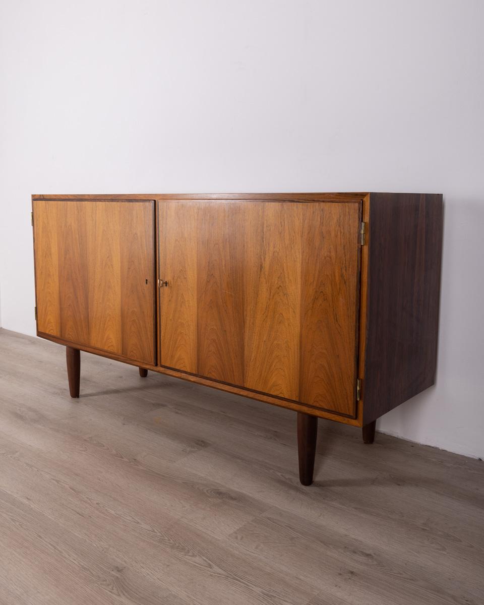 1960s Vintage Danish Rosewood Sideboard Design Poul Hundevad For Sale 5
