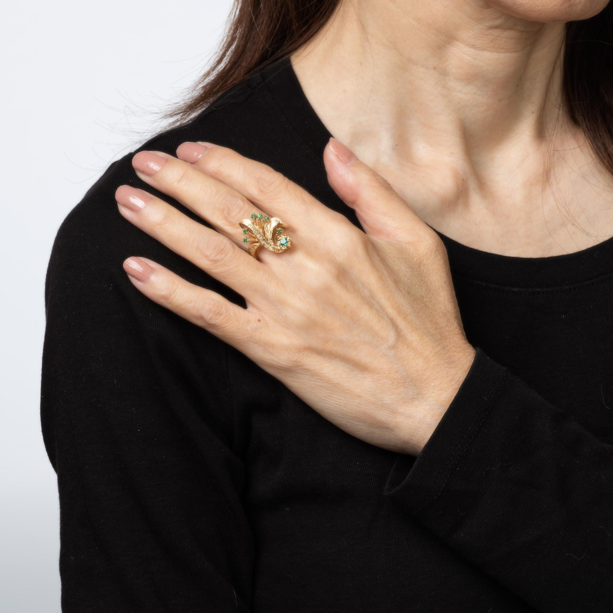 60s Vintage Smaragd Scroll Ring Sz 6 14k Gold Band Cocktail Fine Jewelry Damen im Angebot
