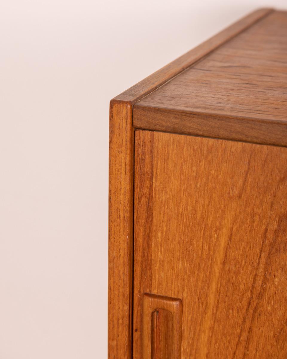 1960s Vintage Sideboard in Teak Wood Danish Design 9