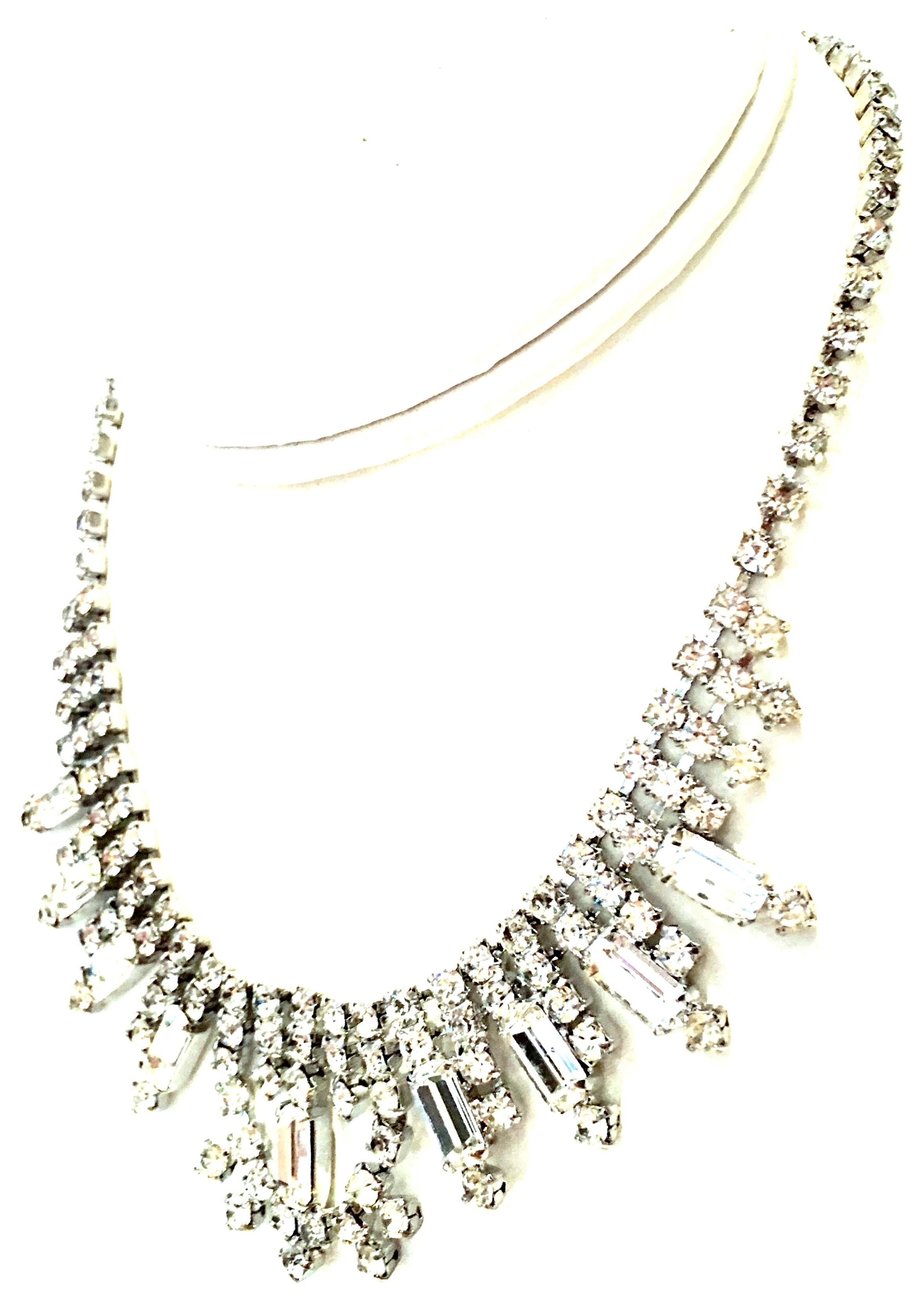 weiss rhinestone necklace