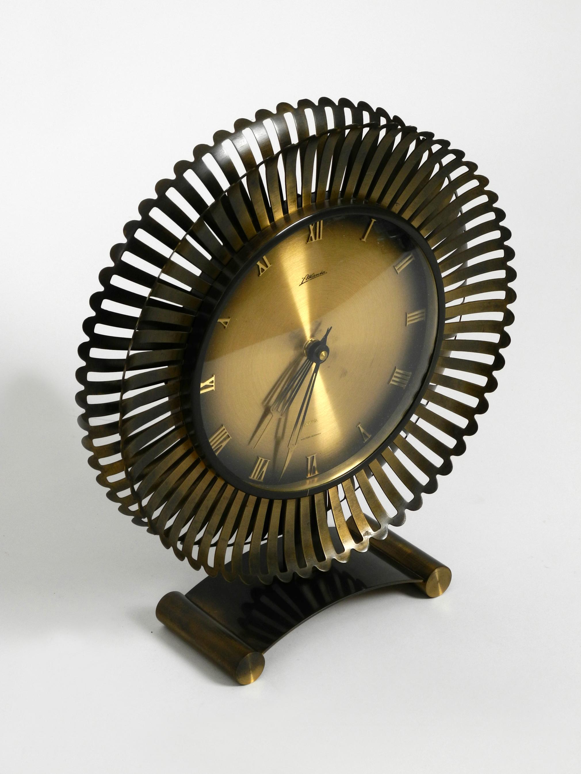 1960s Extra Large Brass Atlanta Universe Sunburst Table Clock 4
