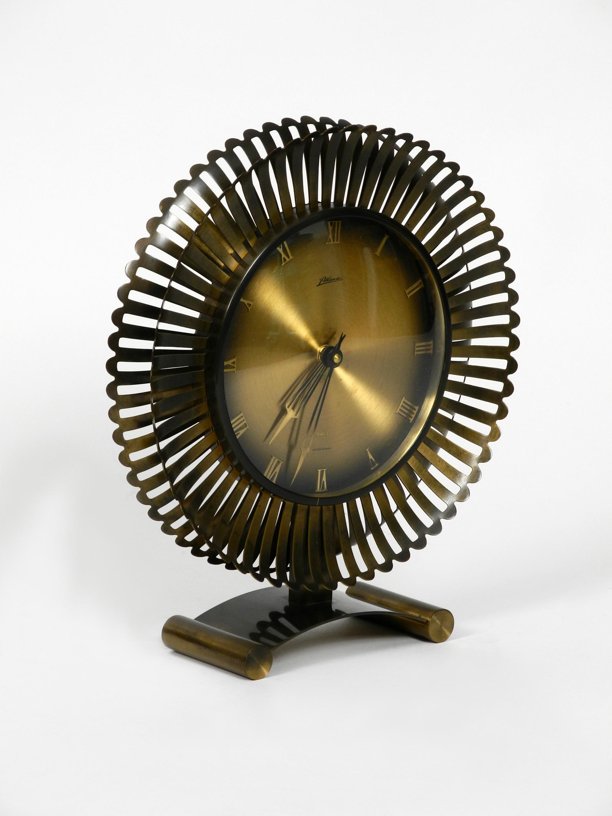 1960s Extra Large Brass Atlanta Universe Sunburst Table Clock 6