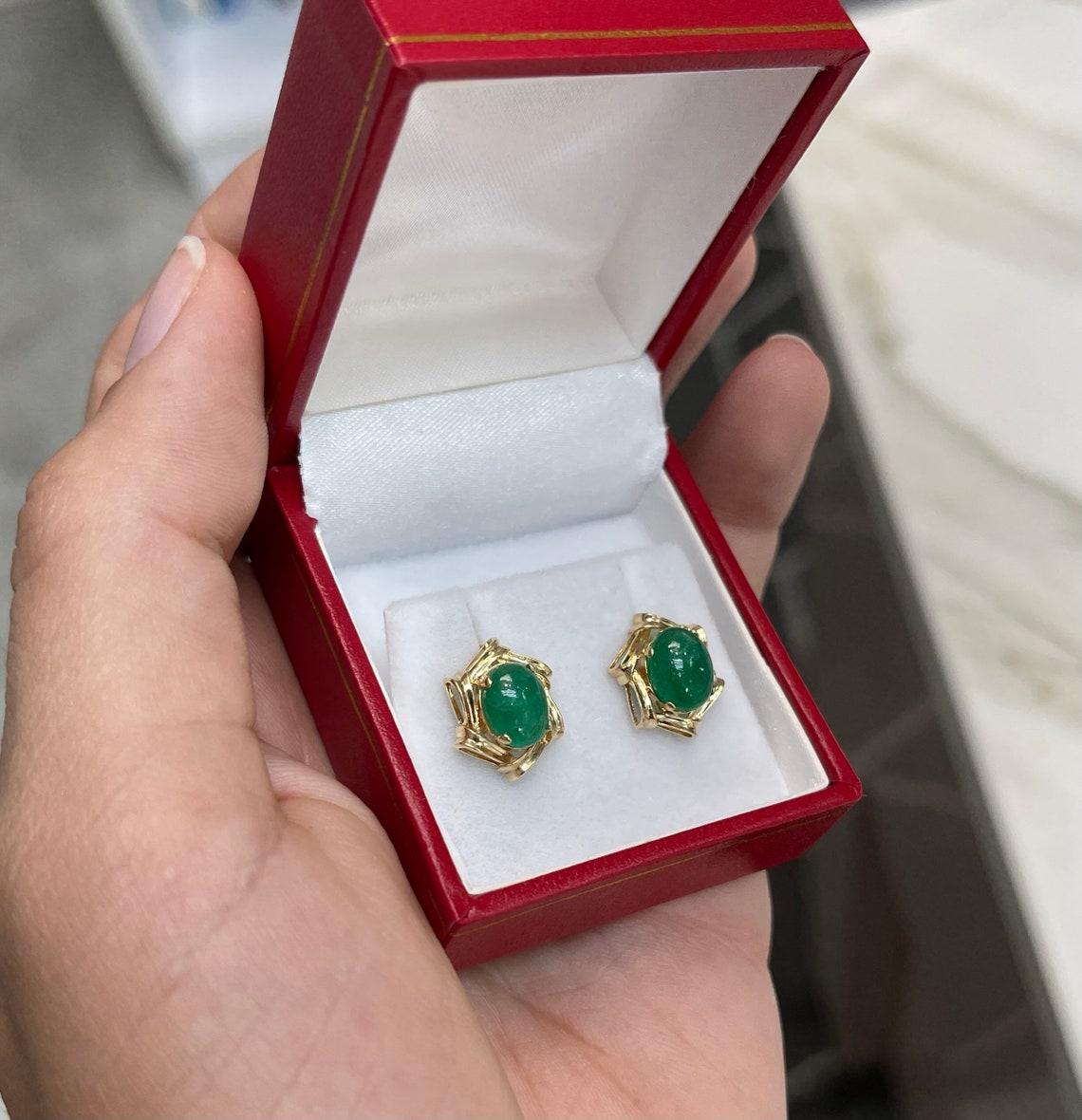 6.80tcw 14K Smaragd Cabochon viktorianische handgefertigte Vintage-Ohrringe Damen im Angebot