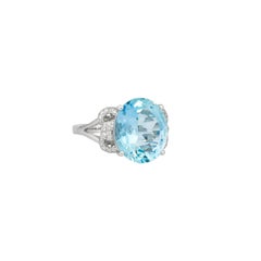 Sunita Nahata Aquamarine 6.10ct. Fancy Ring in 18K White Gold with Diamond.