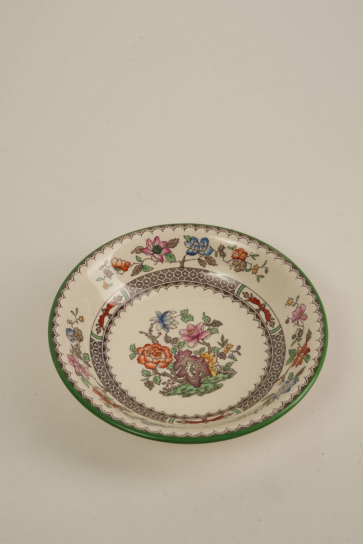 61-piece Spode Chinese Rose Pattern Dinner Service For Sale 5