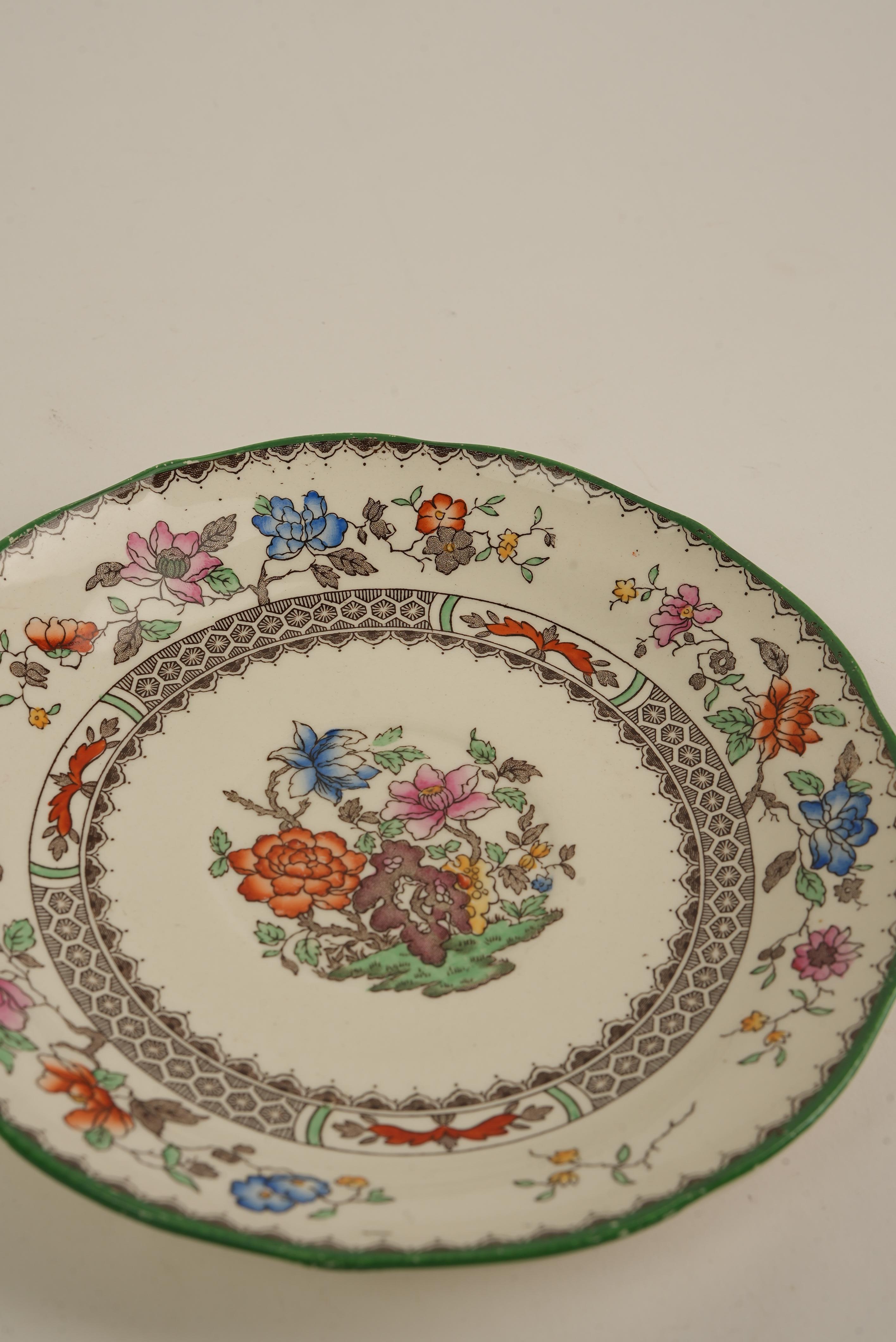 61-teiliges Tafelservice mit chinesischem Rosenmuster von Spode im Angebot 7