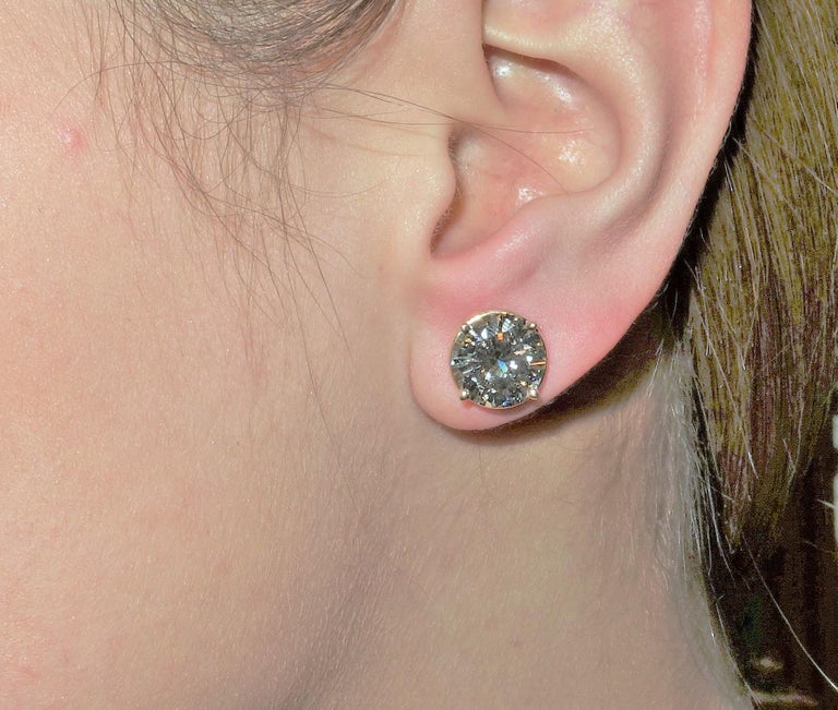 6.10 Carat Diamond Vintage 14 Karat Gold Stud Earrings Estate Fine