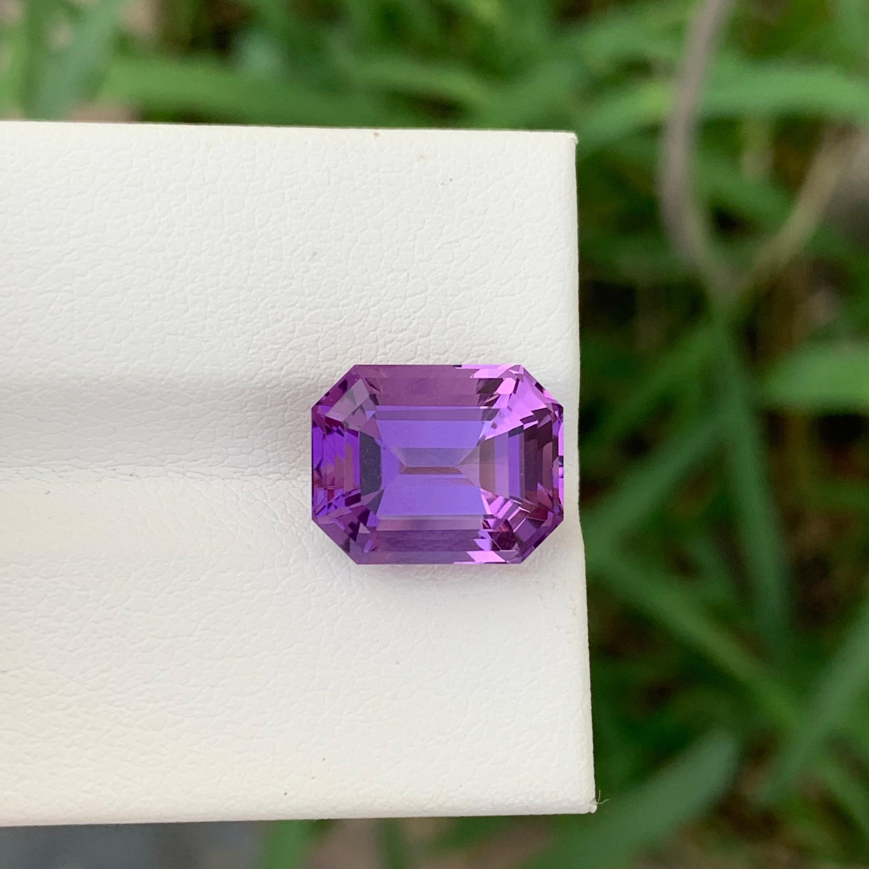 6.10 Karat natürlicher loser Amethyst-Smaragd in Smaragdform für die Schmuckherstellung (Smaragdschliff) im Angebot