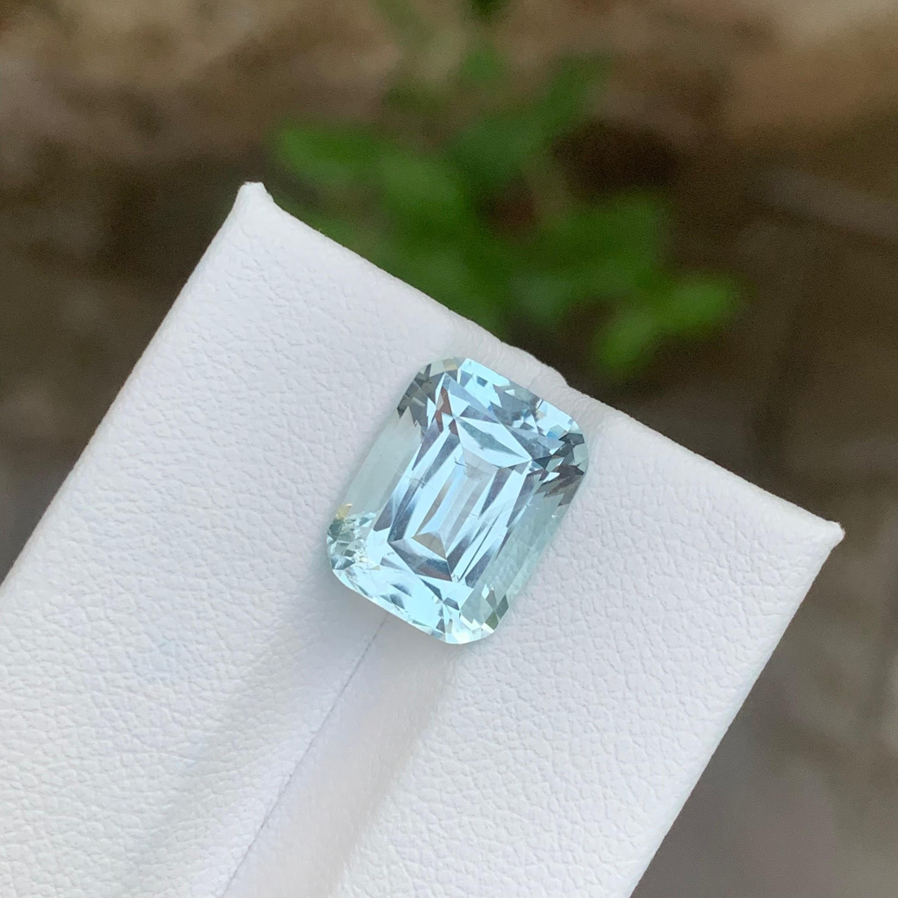 6.10 Carat Natural Loose Aquamarine Cushion Shape Gemstone im Angebot 1