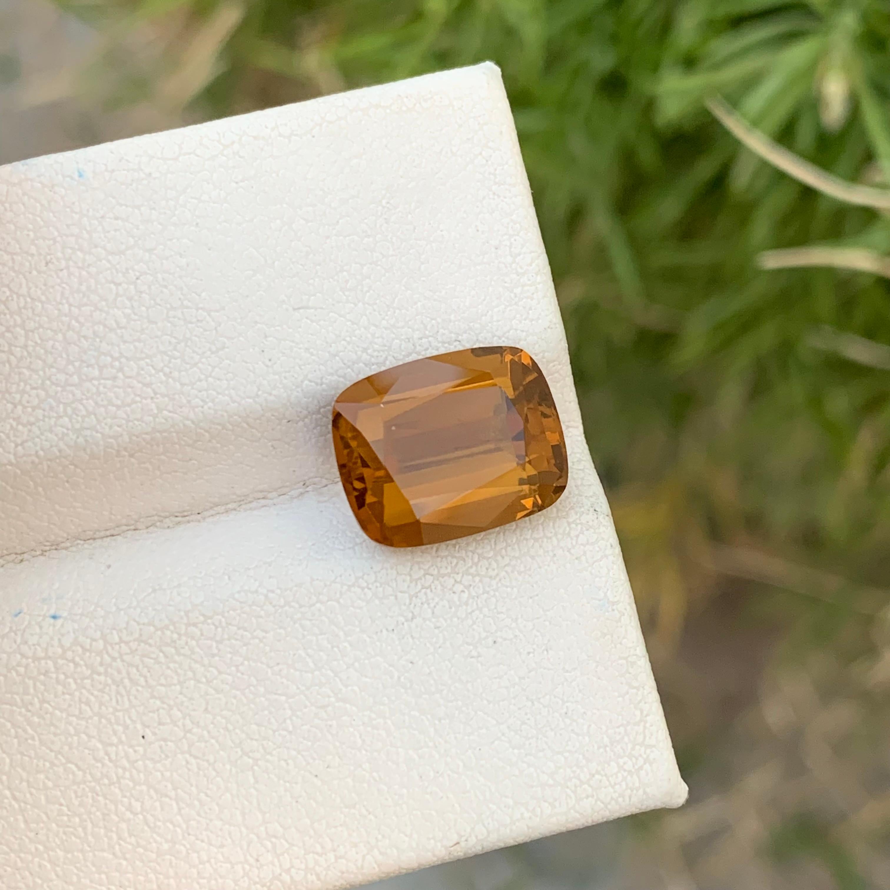 Women's or Men's 6.10 Carat Natural Loose Brown Citrine Cushion Shape Gem For Jewellery Making  For Sale