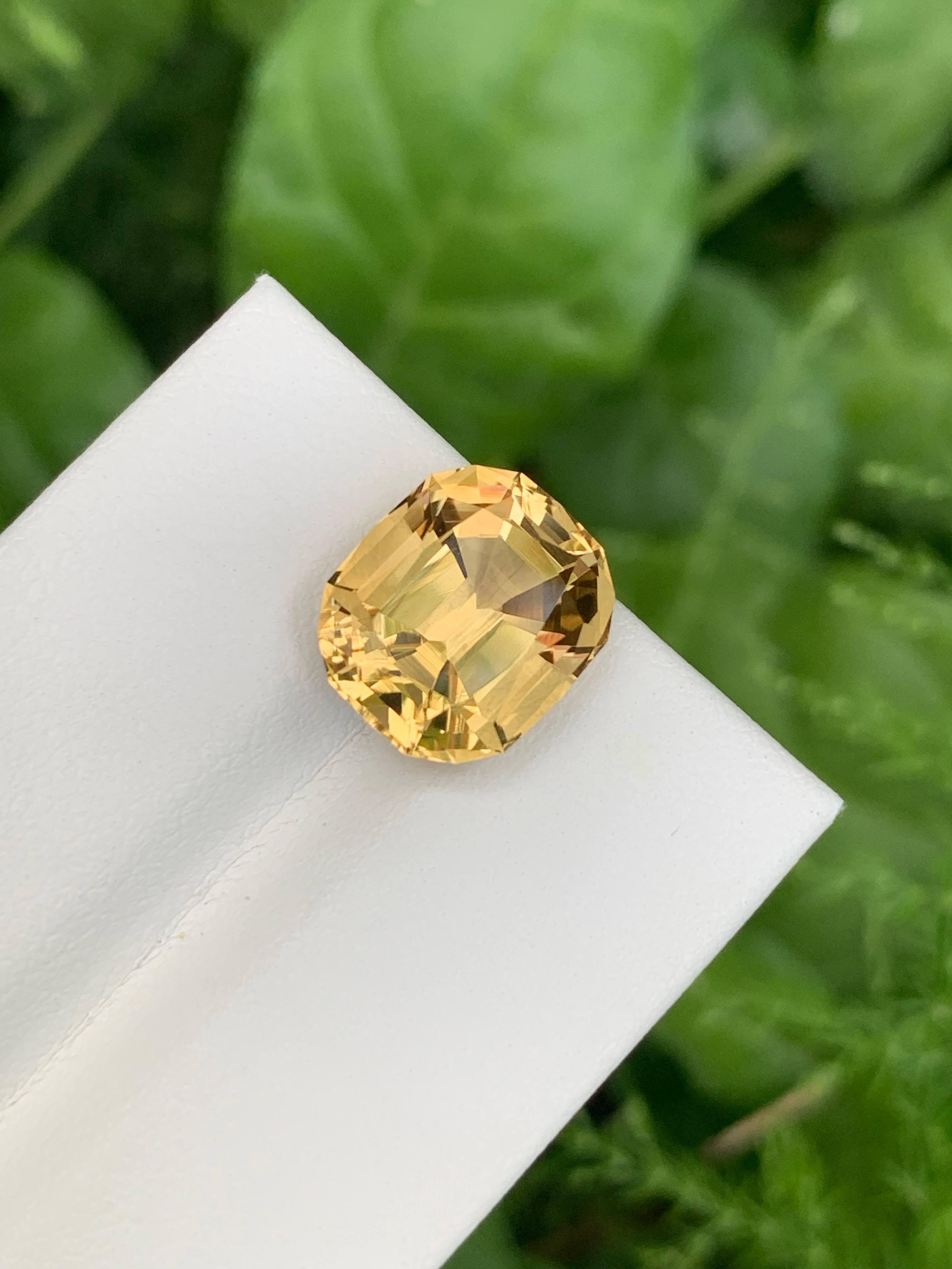 6,10 Carati Nature Sciolto Giallo Dorato Citrino Taglio Cuscino Gemma Africana in vendita 2