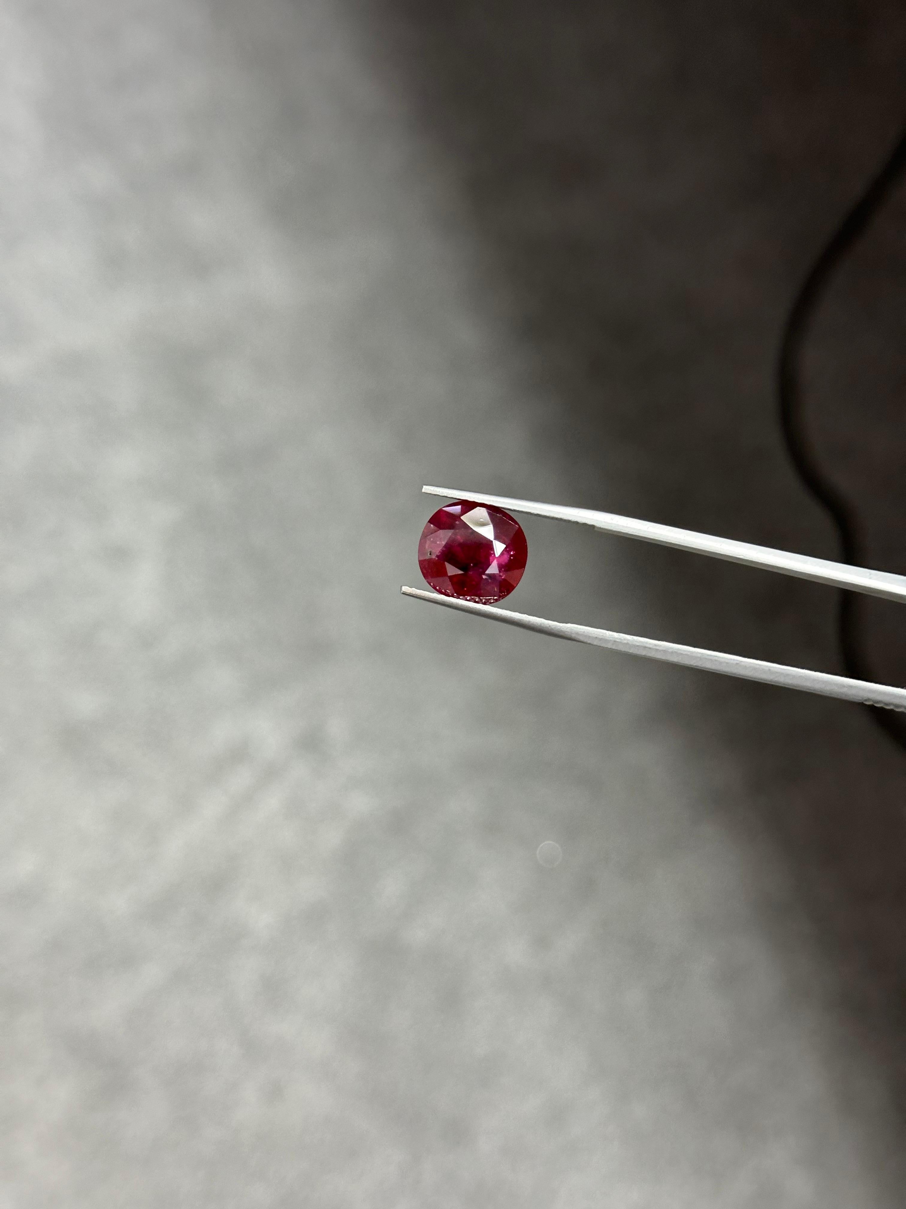A gorgeous 6.10 Carat Ruby gemstone. It is completely natural and of good quality. The ruby has an oval shape and its color is a deep, pigeon blood red hue that is absolutely stunning. This Ruby gemstone has only undergone a standard heat