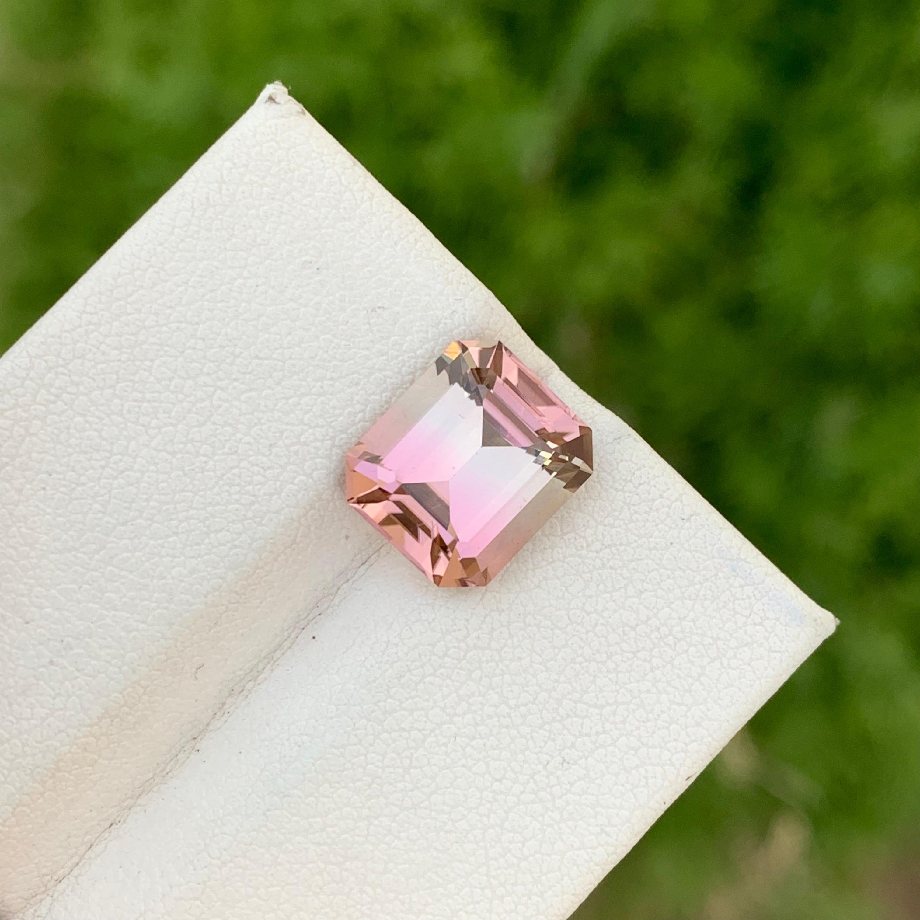 Art Nouveau 6.10 Carats Natural Pink Bicolor Loose Tourmaline Emerald Shape Ring Gemstone  For Sale
