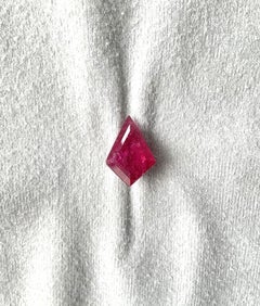 6,10 carati di tormalina rubellite rossa naturale taglio aquilone per gioielli pietra preziosa