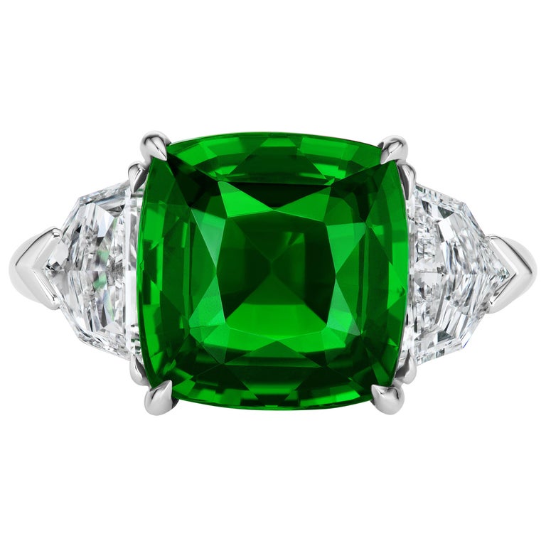 6.11 Carat No Heat Vivid Green Tsavorite Platinum Ring For Sale at 1stDibs
