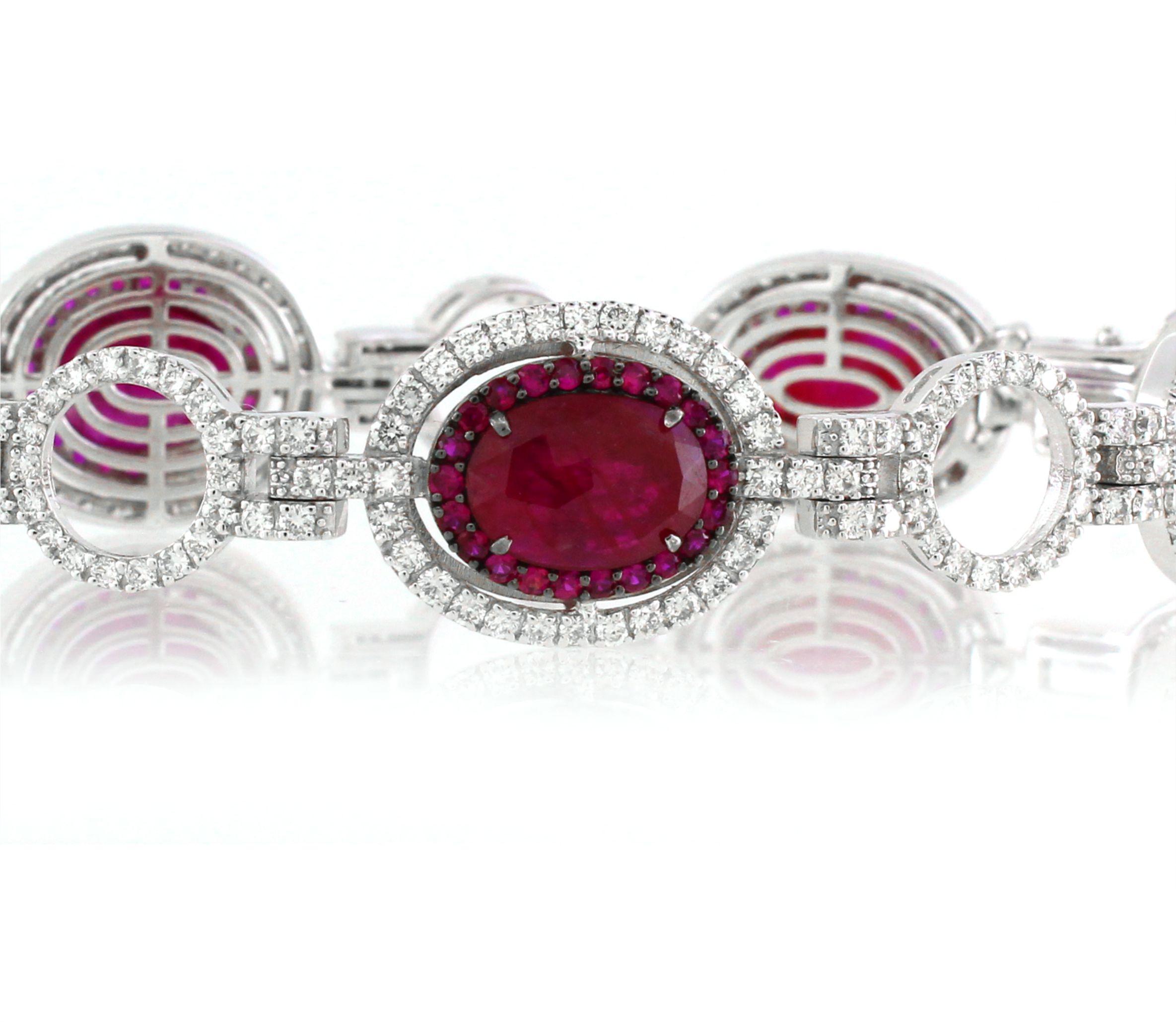 Modern 6.11 cts of Ruby and 3.2 cts of Diamond Bracelet For Sale