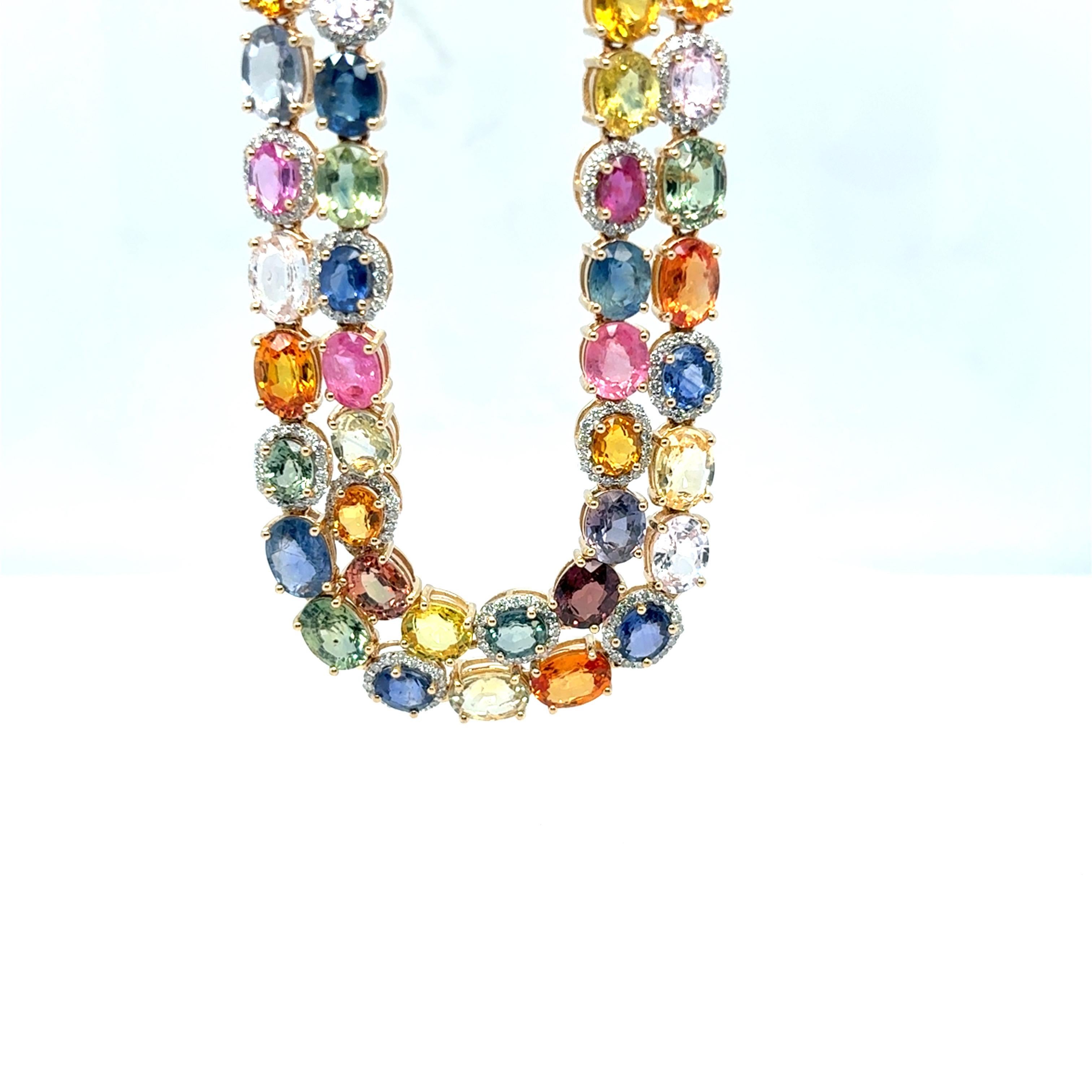 Collier multibrins en or jaune avec saphirs multicolores et diamants de 61,10 carats en vente 9