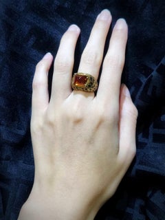Bague en or 18 carats émaillée à motif de panthère avec citrine taille pain de sucre de 6,12 carats