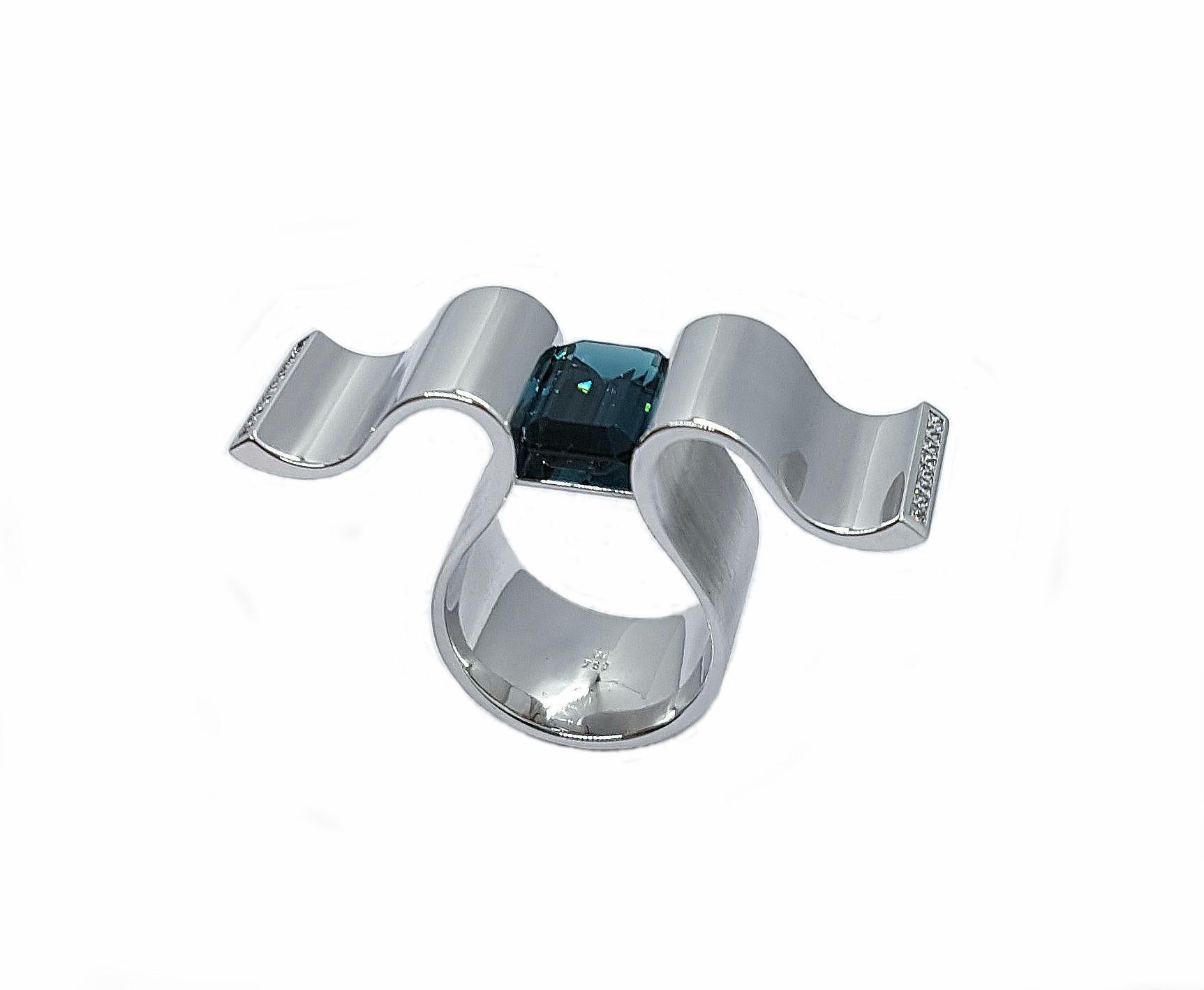 6.13 Carat Indicolite Diamond White Gold Ring “Wave” Wagner Collection For Sale 1