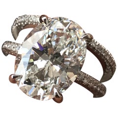 6,13 Karat ovaler Diamant H VS2 GIA zertifiziert, gefasst in Platin und Diamant