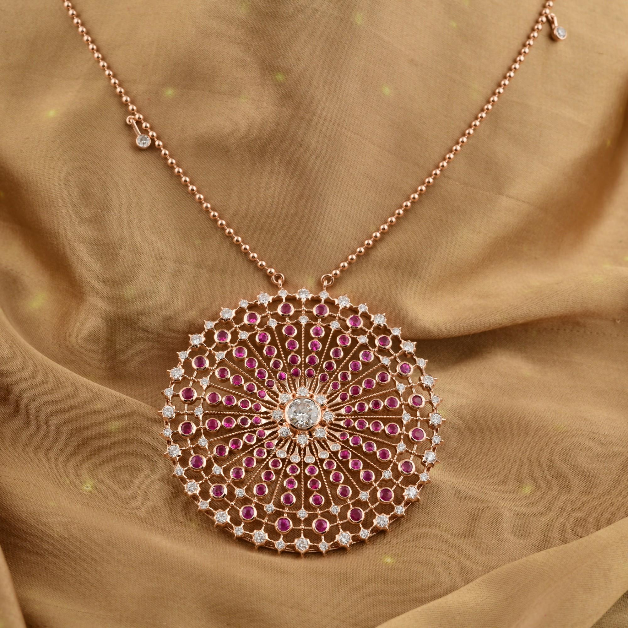 6.13 Carat Ruby 3.68ctw Diamond Statement Round Pendant Necklace 18k Rose Gold In New Condition For Sale In Diera, Dubai
