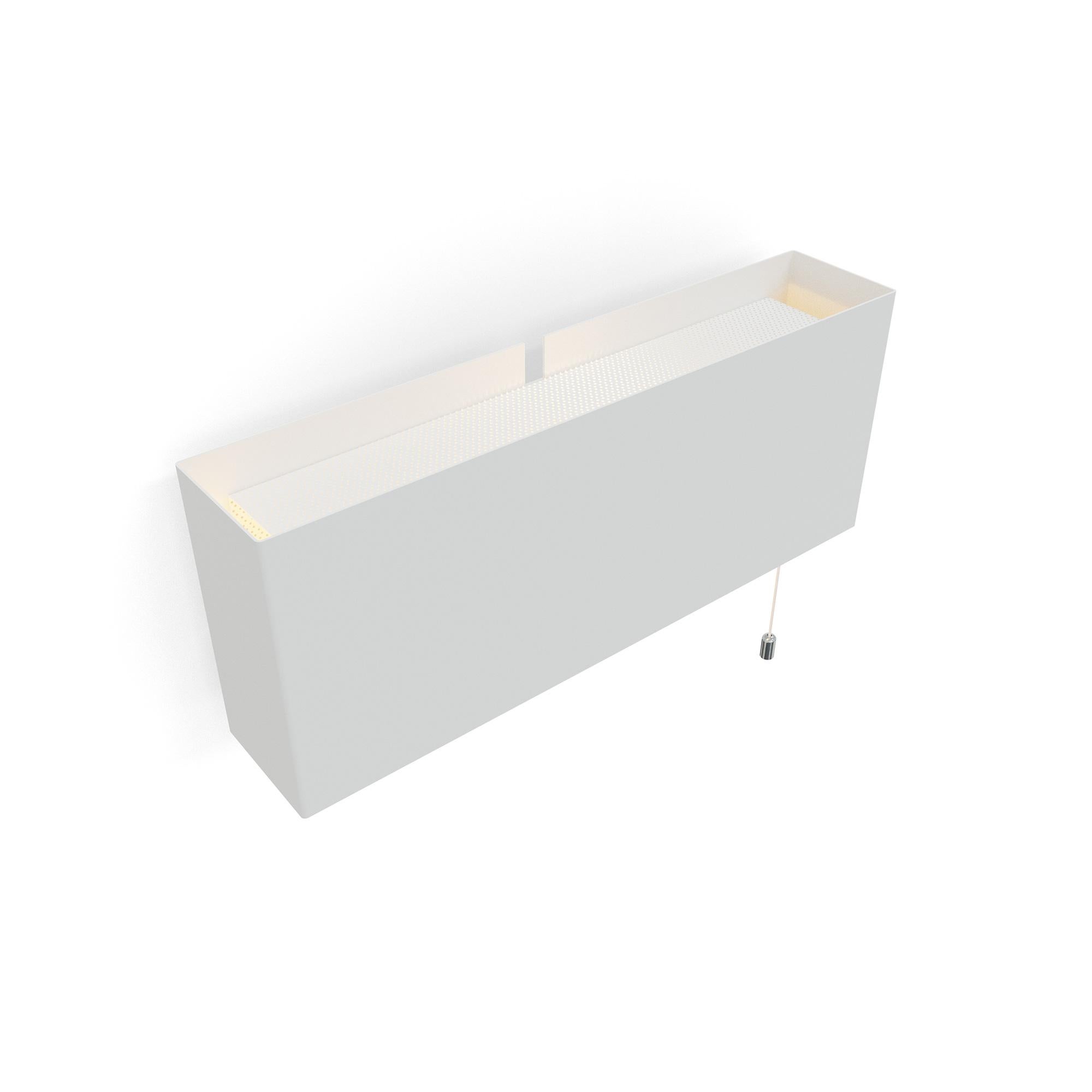 6135GM White With Mini Pull Switch Wall Lamp by Disderot
Limited Edition. 
Designed by Pierre Paulin.
Dimensions: D 7,74 x W 30 x H 12 cm.
Materials: Lacquered metal and chrome.

Delivered with authentication certificate. Made in France. Available