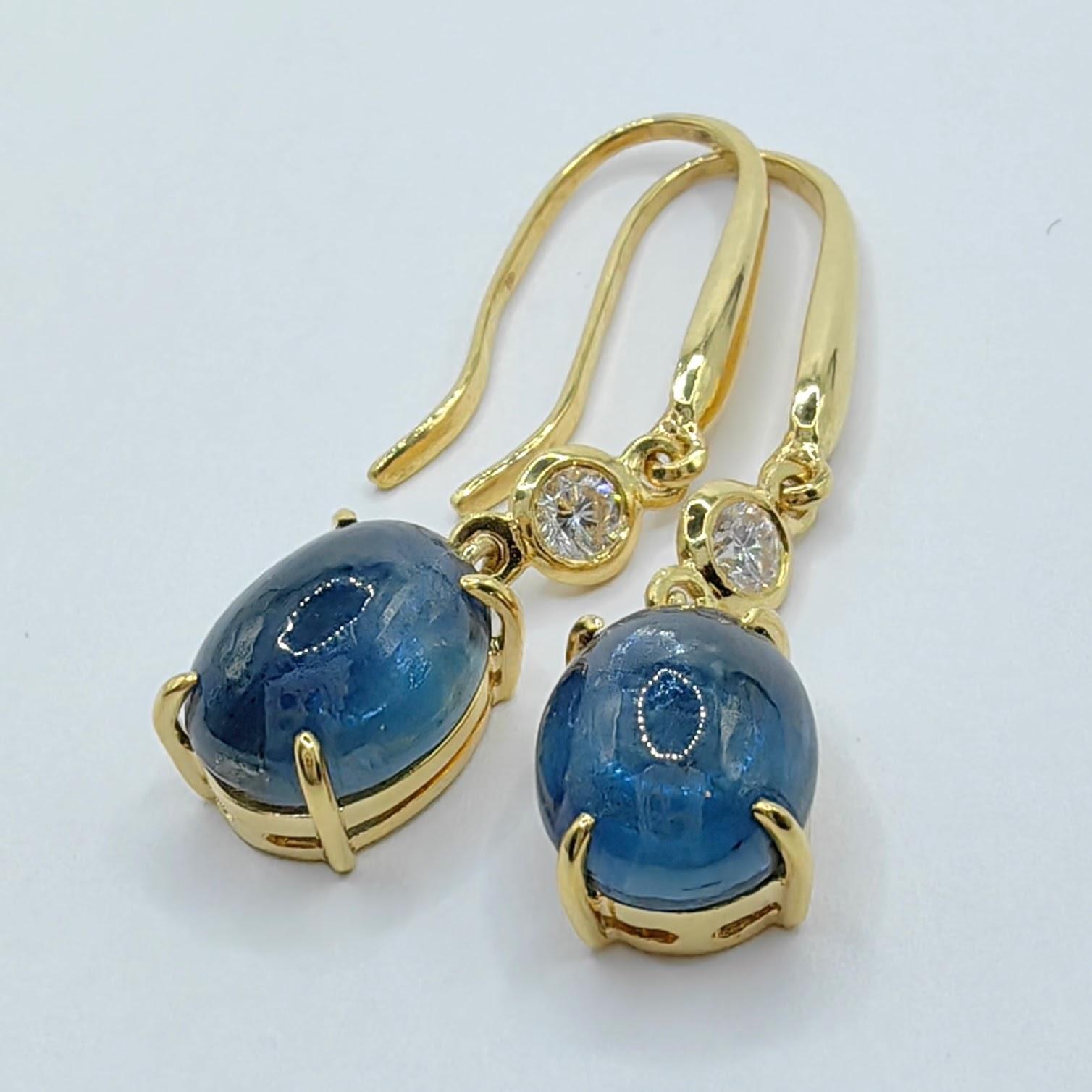 6.13ct Cabochon Blue Sapphire Diamond Dangling Earrings in 18K Yellow Gold For Sale 1