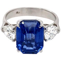 6.14 Carat Ceylon Sapphire and Diamonds Platinum Ring