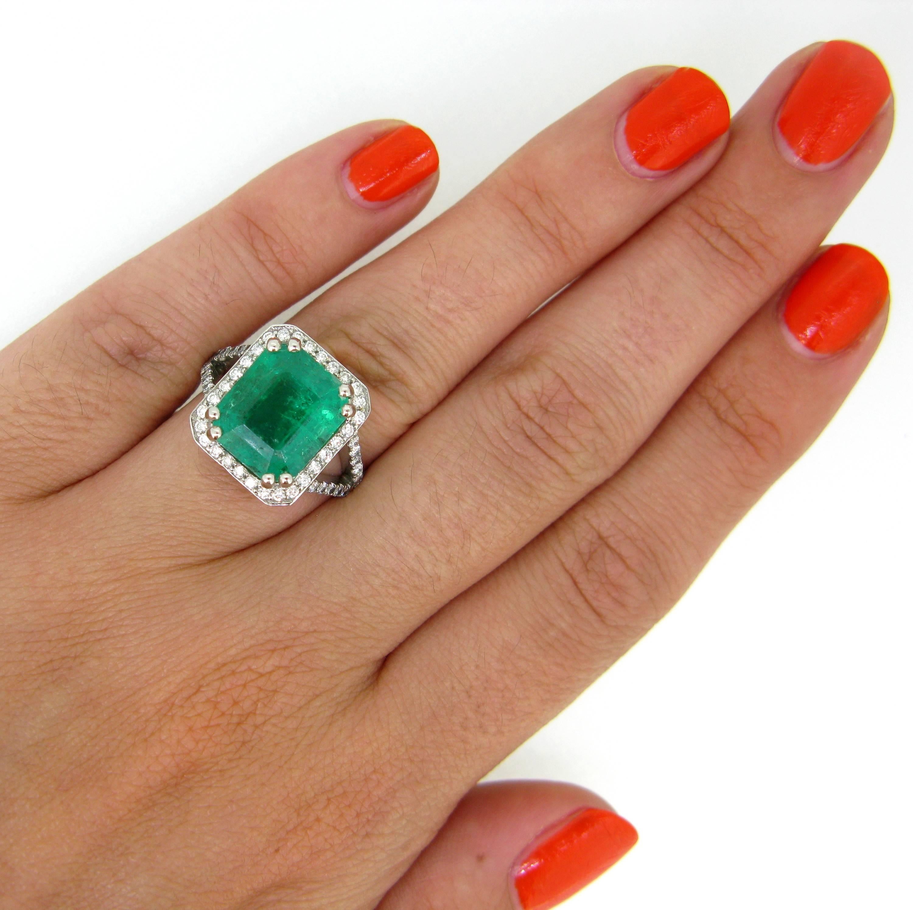 6.14 Carat GRS Certified Colombian Emerald Diamond Platinum Ring For Sale 1