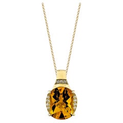 Sunita Nahata Citrine 6.15 carats Pendentif en 18 carats avec diamant blanc.
