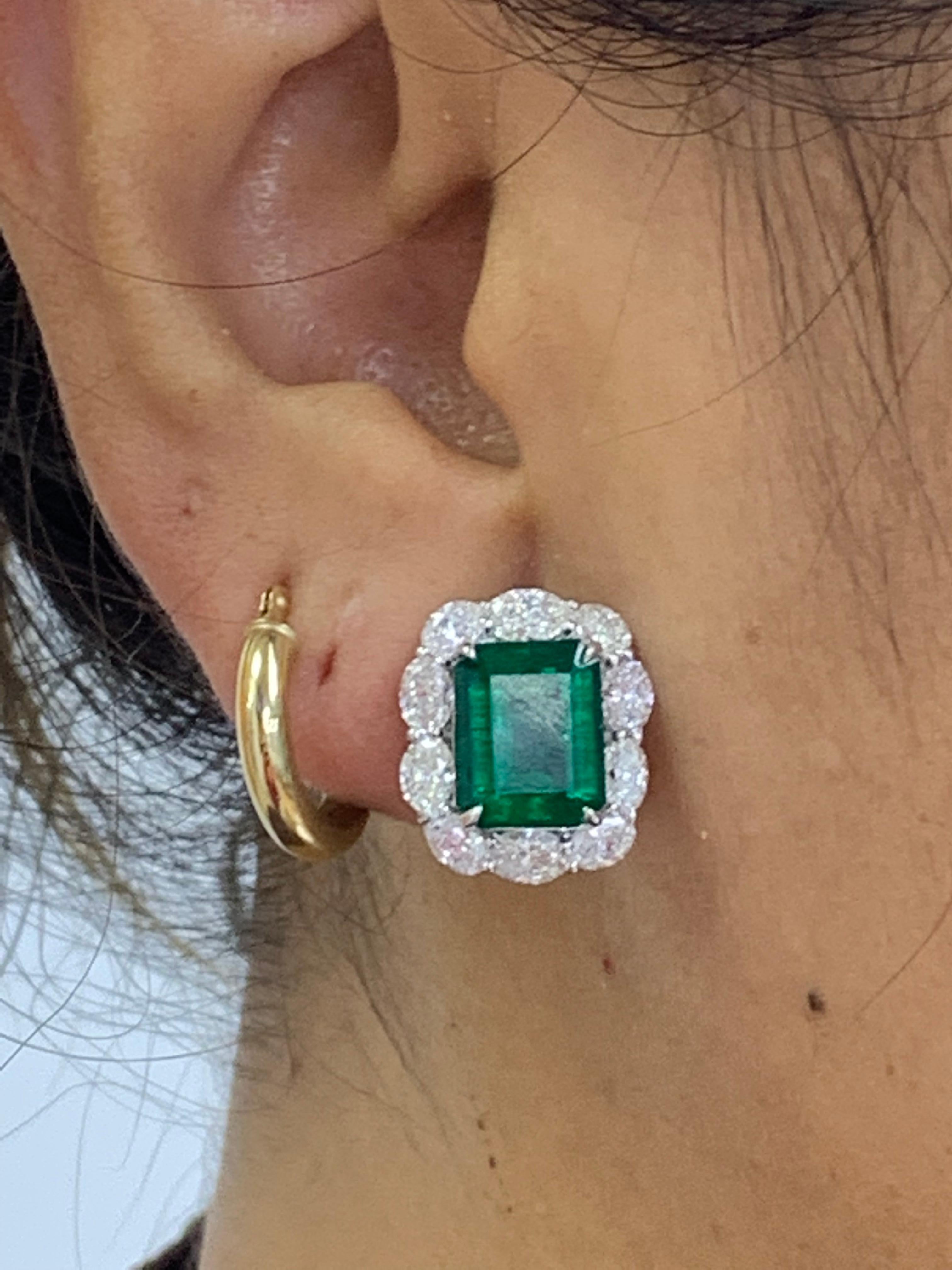6.15 Carat Emerald Cut Emerald and Diamond Halo Earring in 18K White Gold In New Condition For Sale In NEW YORK, NY
