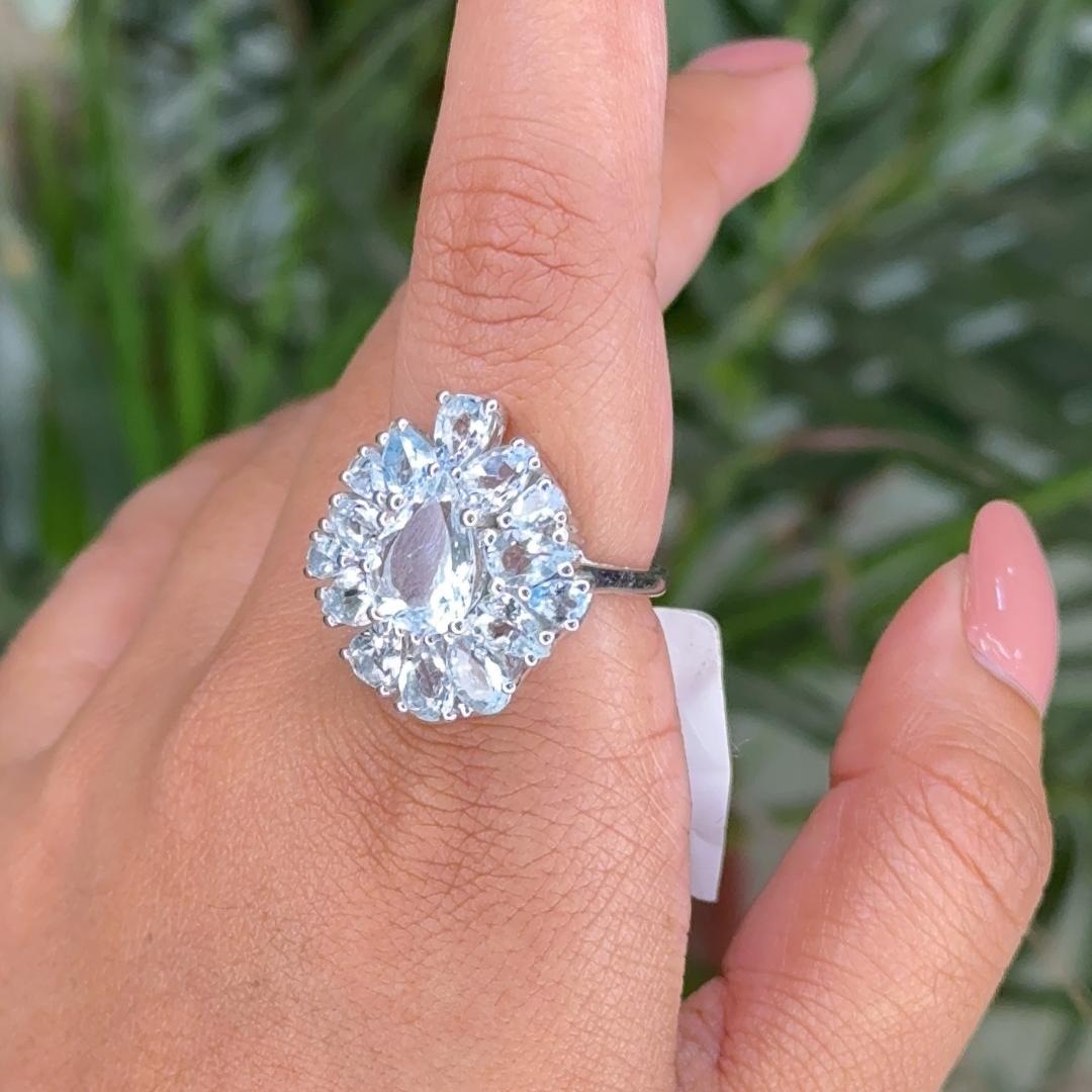 For Sale:  6.15 Carat Natural Aquamaring Cocktail Ring Made in 925 Sterling Silver for Her 4