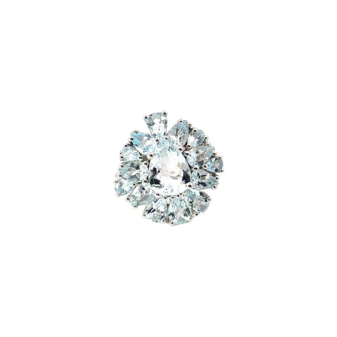 For Sale:  6.15 Carat Natural Aquamaring Cocktail Ring Made in 925 Sterling Silver for Her 7