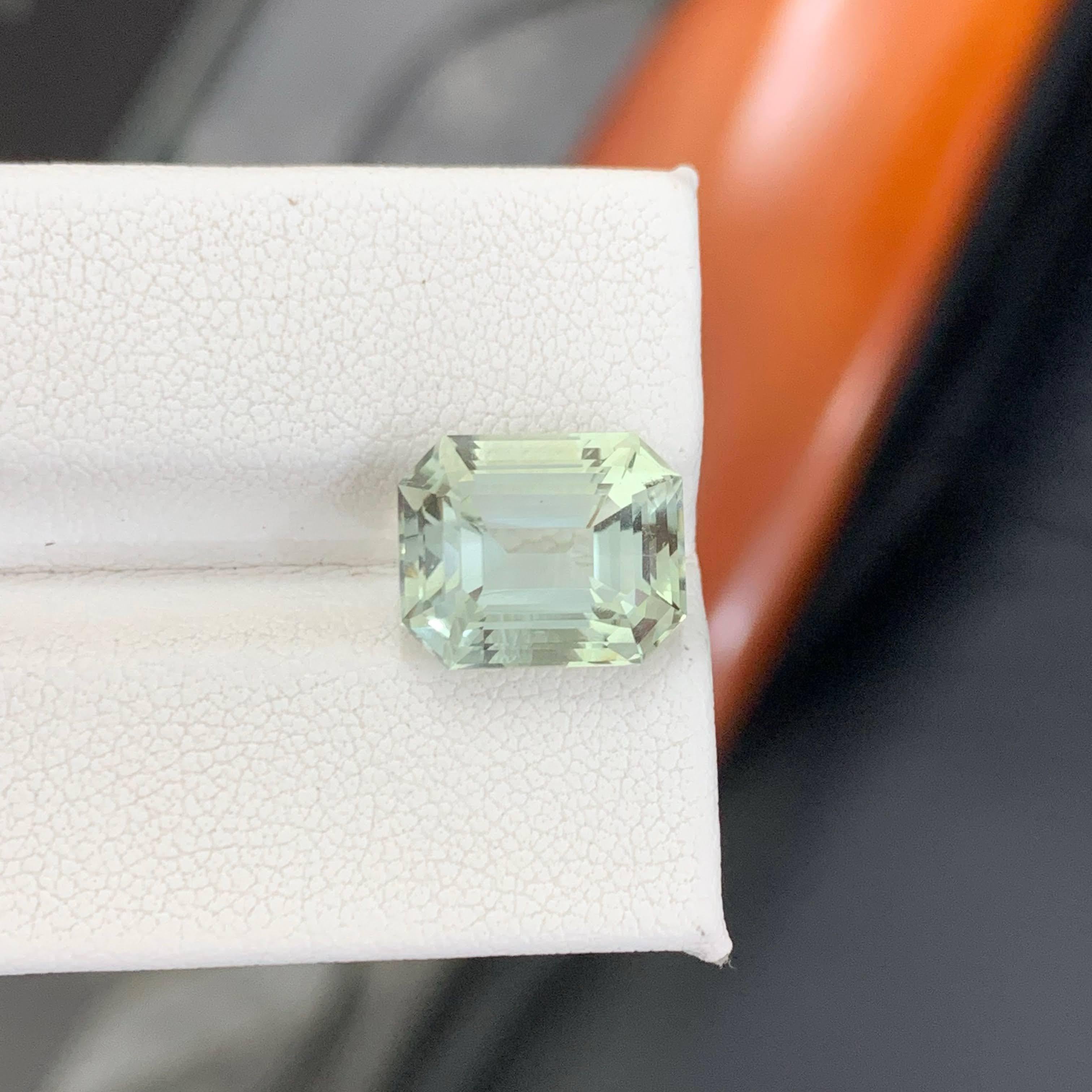 6.15 Carati Nature sciolti di ametista verdognola pietra tagliata a smeraldo Gemma africana in vendita 3