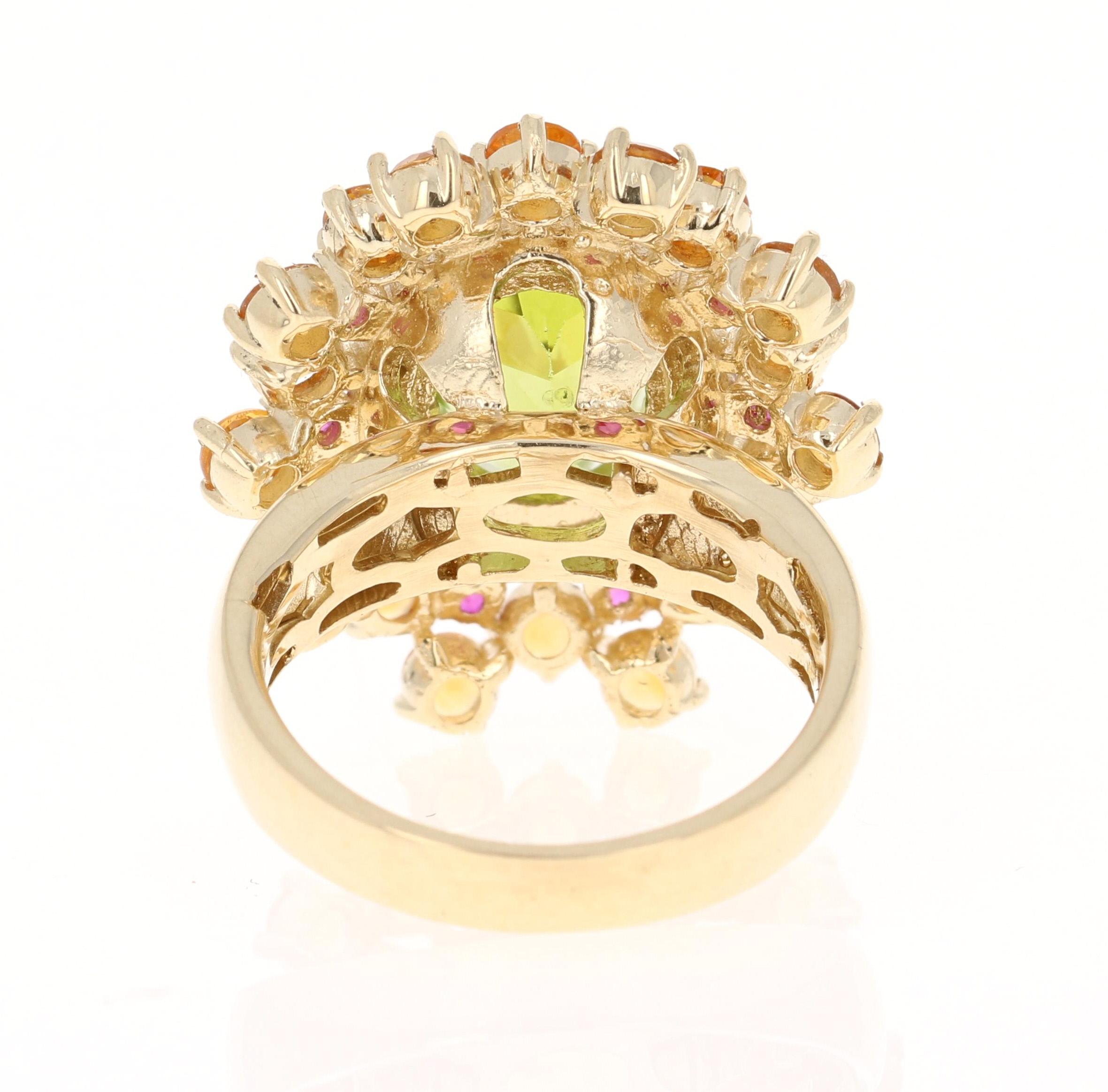 Oval Cut 6.15 Carat Peridot Sapphire Diamond Yellow Gold Cocktail Ring For Sale