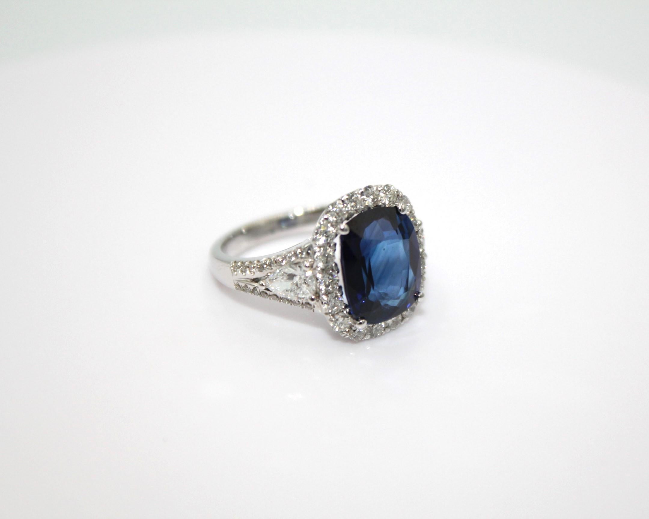 6.15 Carat Sapphire & Diamond Ring For Sale 3