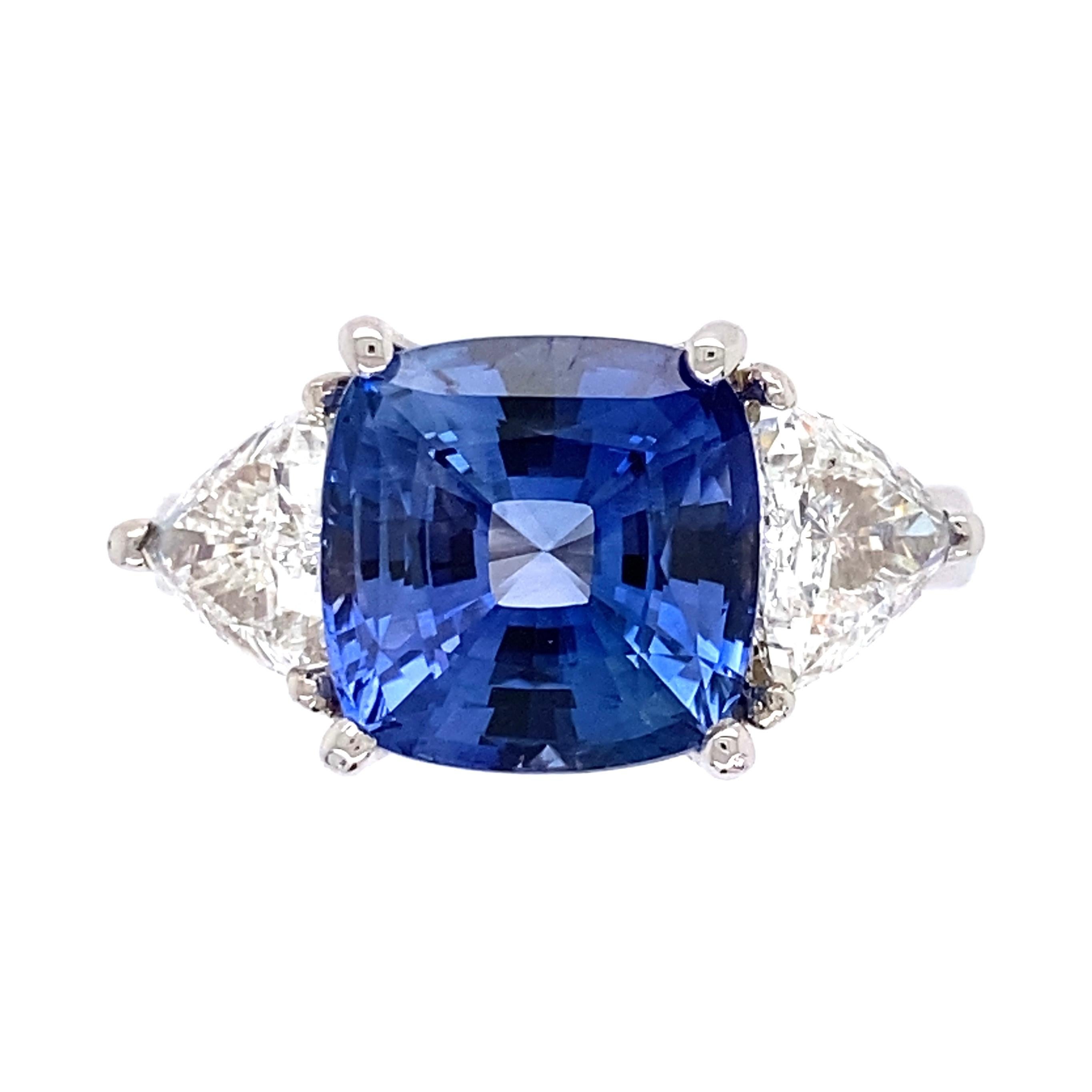 6.15 Carat Sapphire GIA and Diamond 3Stone Gold Ring Estate Fine