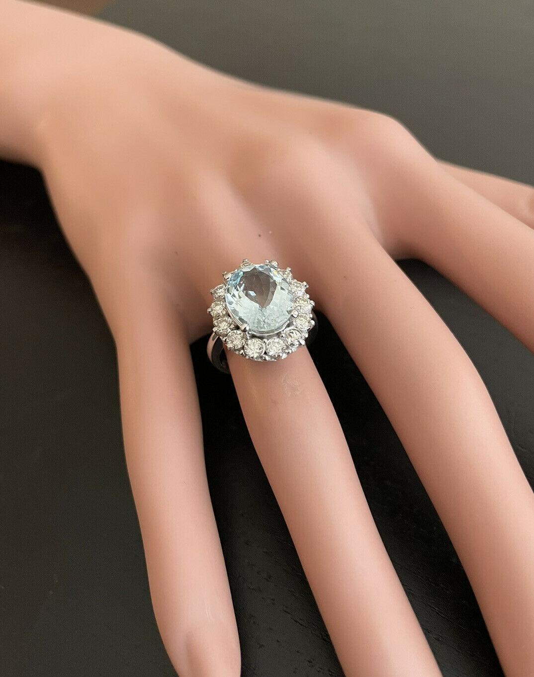 6.15 Carats Natural Aquamarine and Diamond 14k Solid White Gold Ring For Sale 2