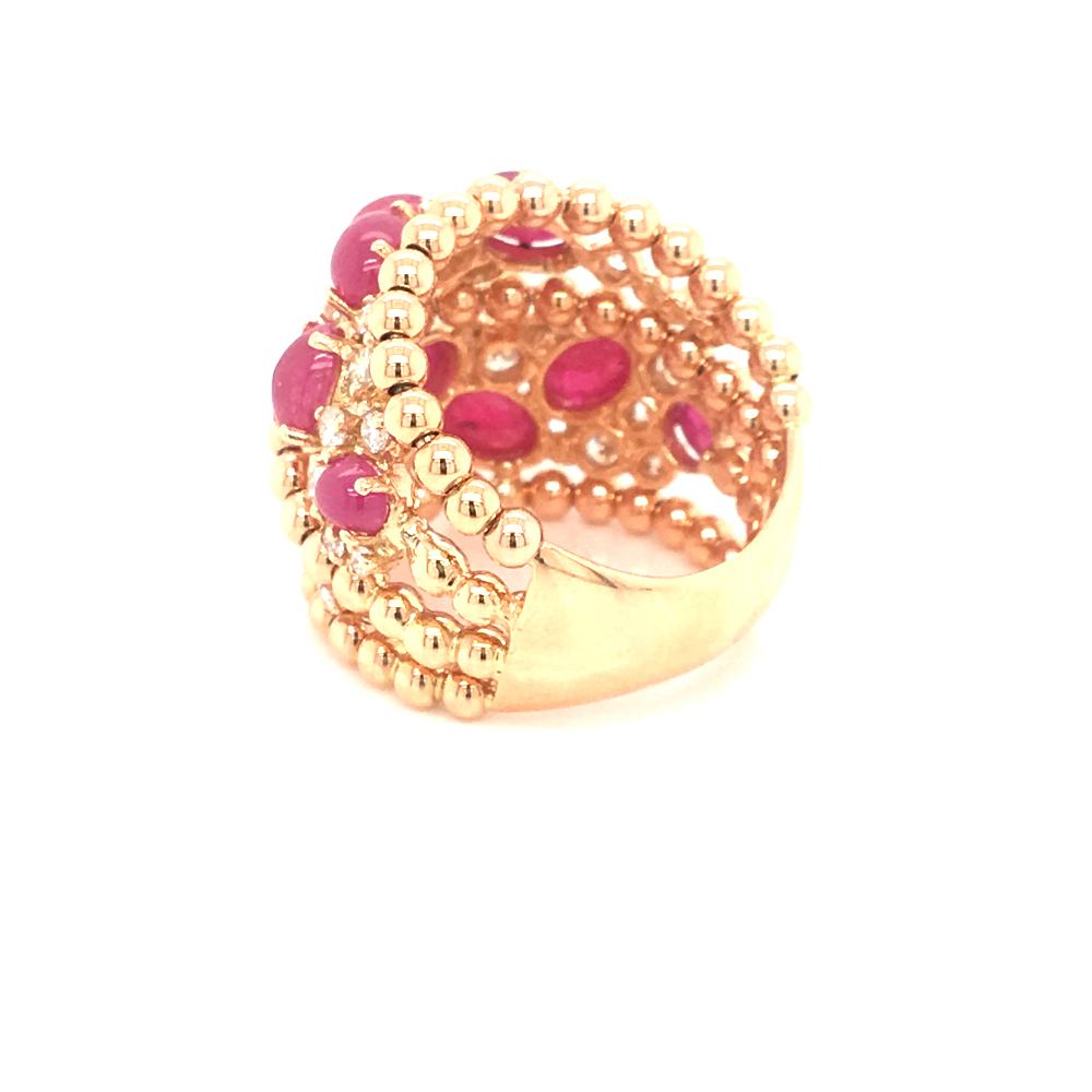 6.15 Carat of Cabochon Ruby and 0.85 Carat Round Diamonds Cocktail Ring On Rose  For Sale 2