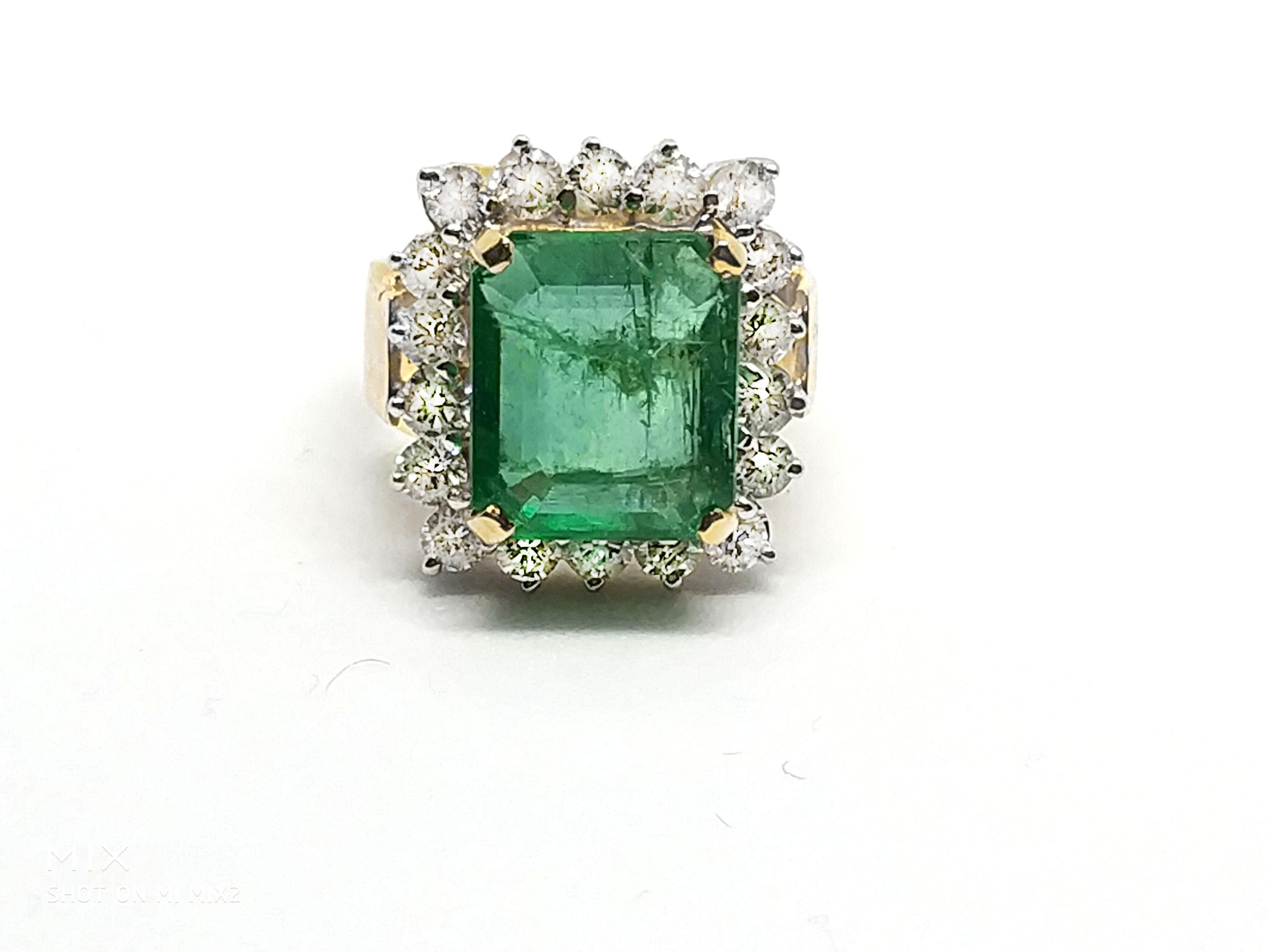 Beautiful emerald with lot of fire and beauty surrounded by white and eye clear diamonds.
6.16 carat certified emerald and
2.3 carat diamond
in 18 carat yellow gold