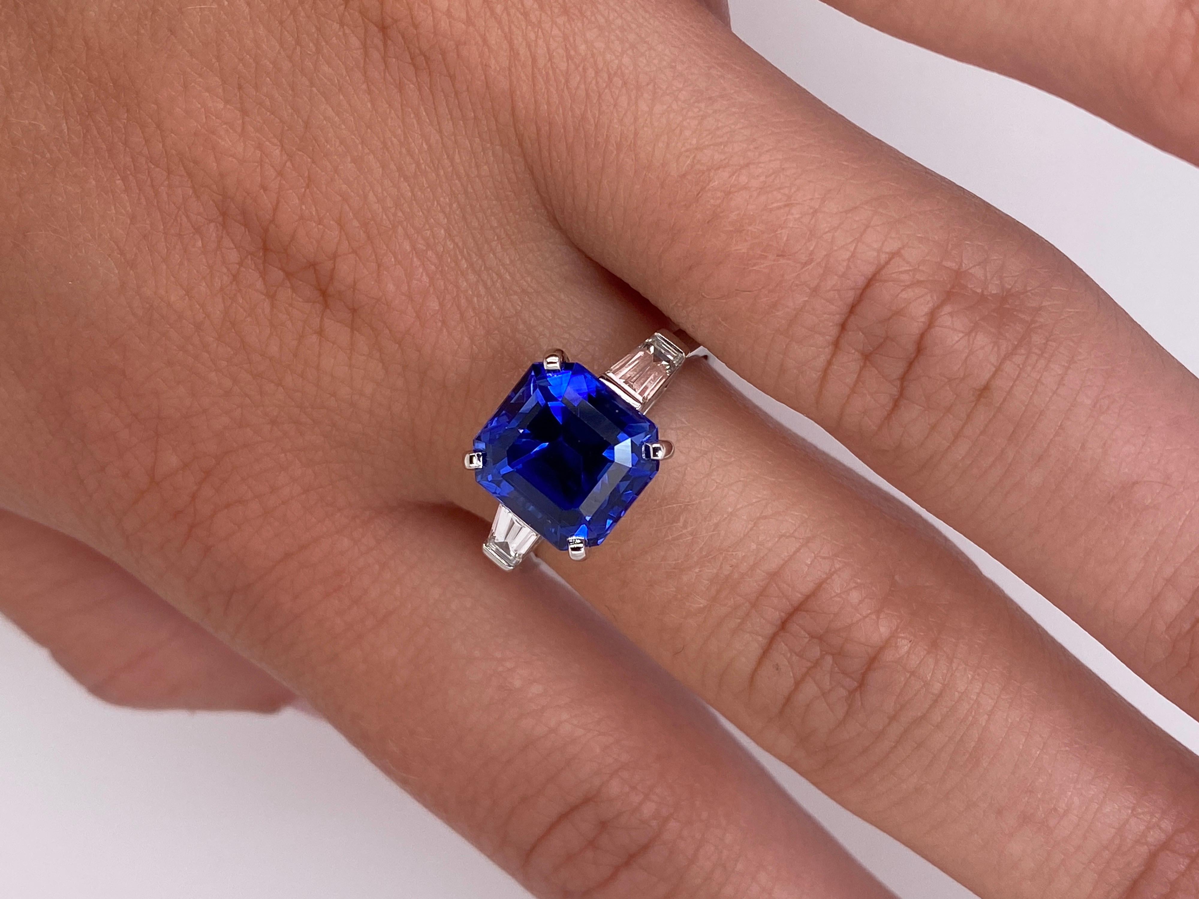 Contemporary 6.16 Square Emerald Blue Sapphire and Diamond Ring For Sale